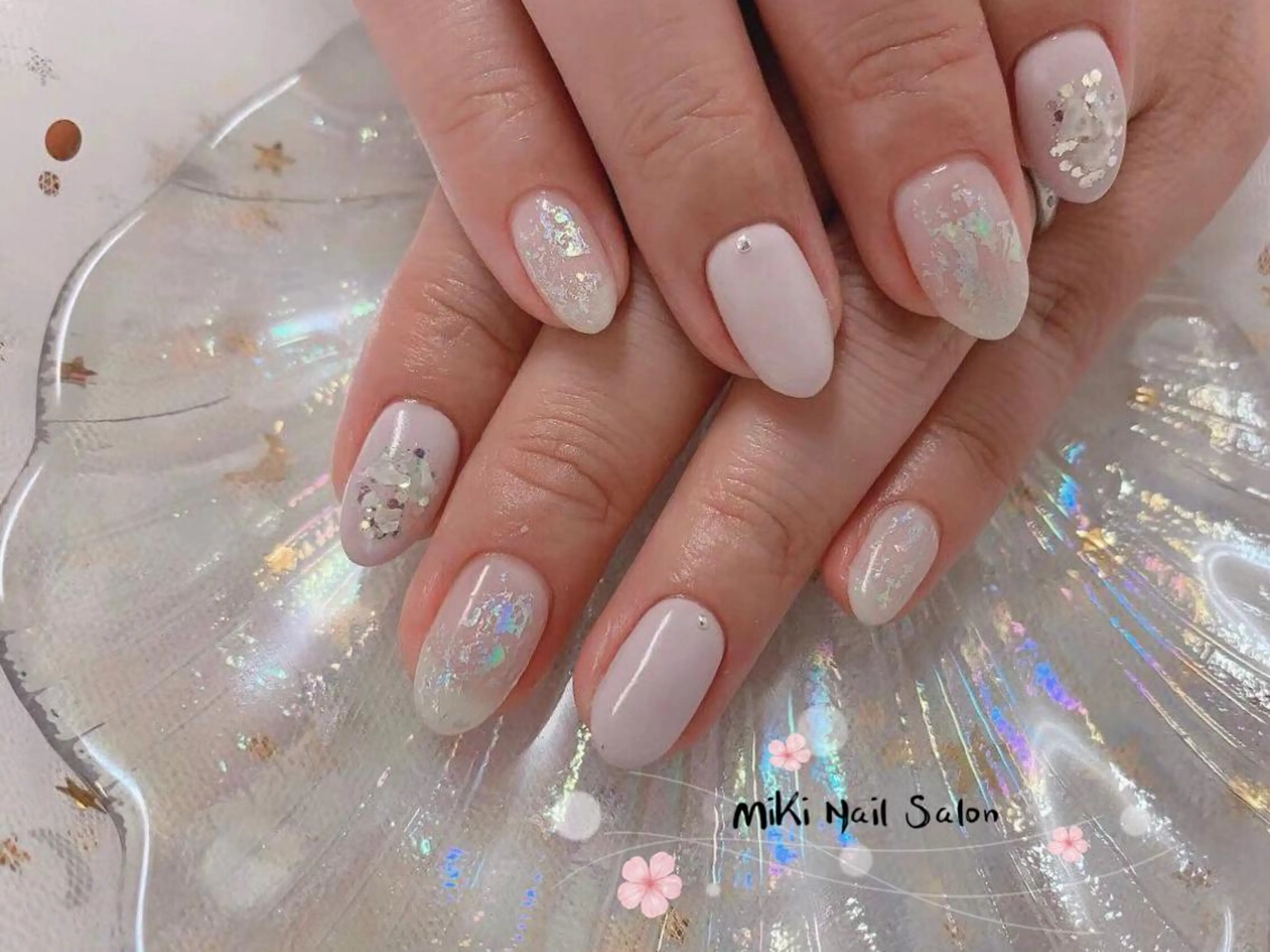 ネイル MiKi Nai池袋 長さだし得意のネイルデザイン