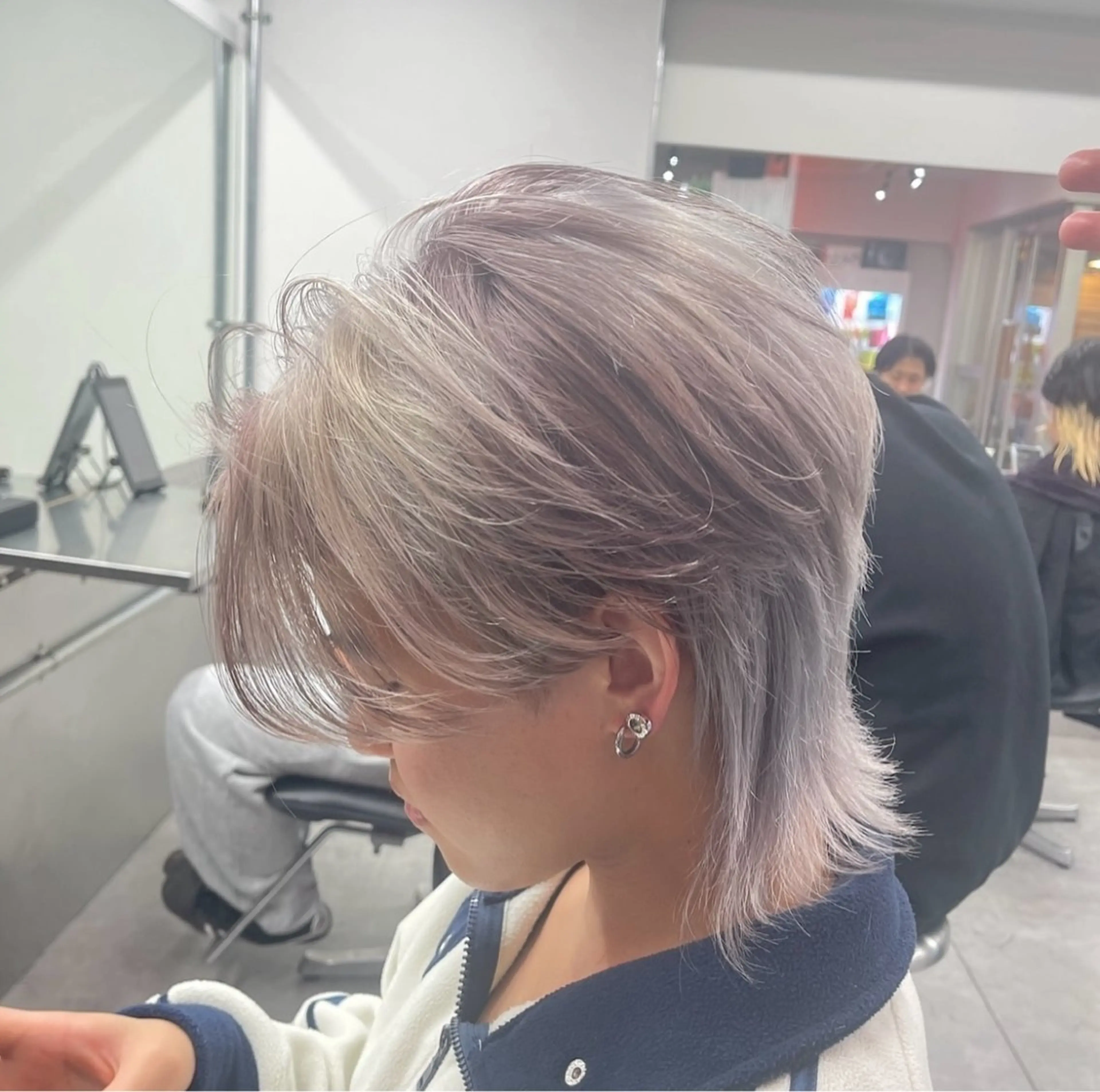 カラー メンズ カット ヘアカラー ニュアンス/フェザー /ウルフ/伶馬のヘアスタイル