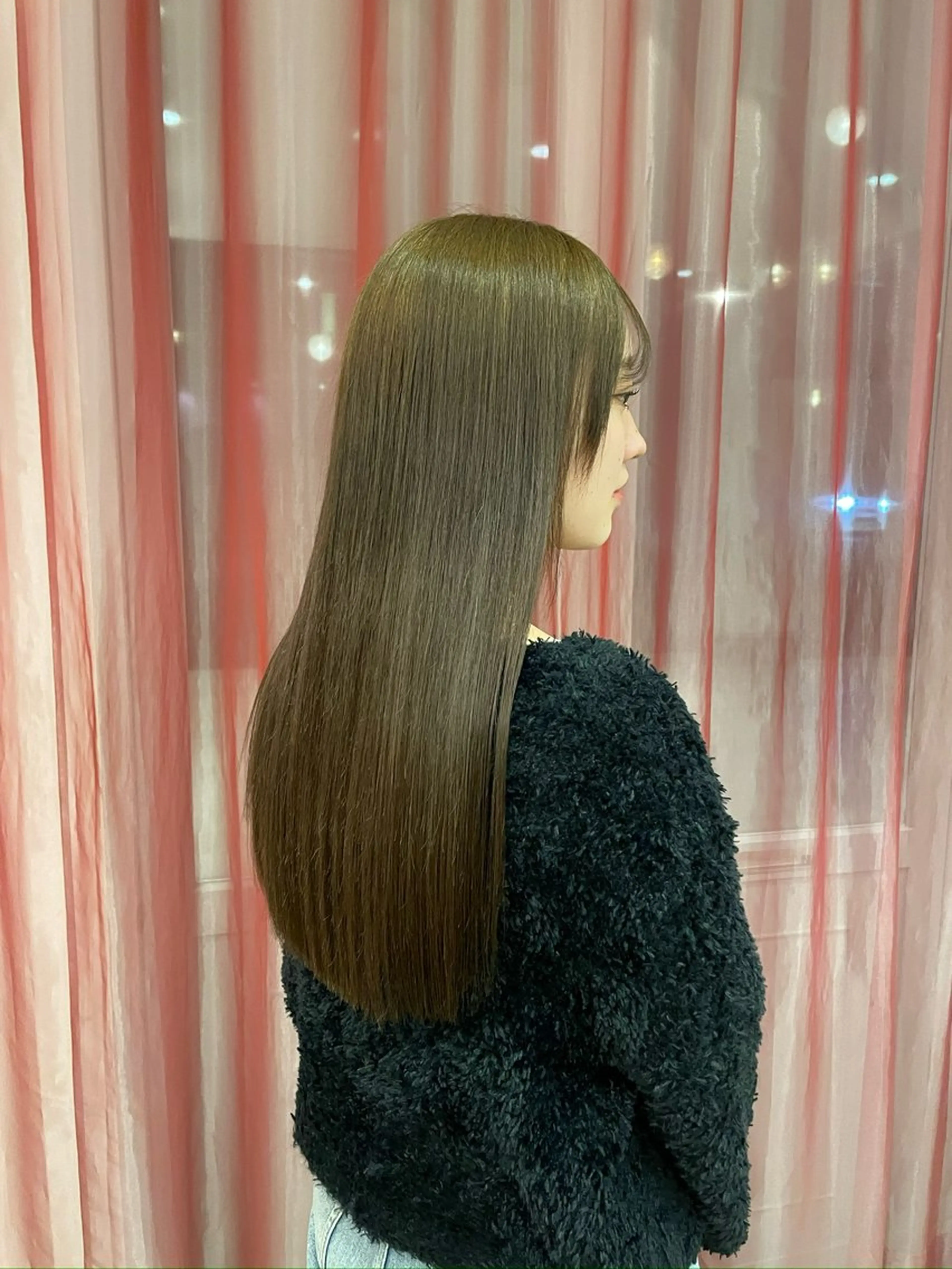 ロング 江藤 結奈のヘアスタイル