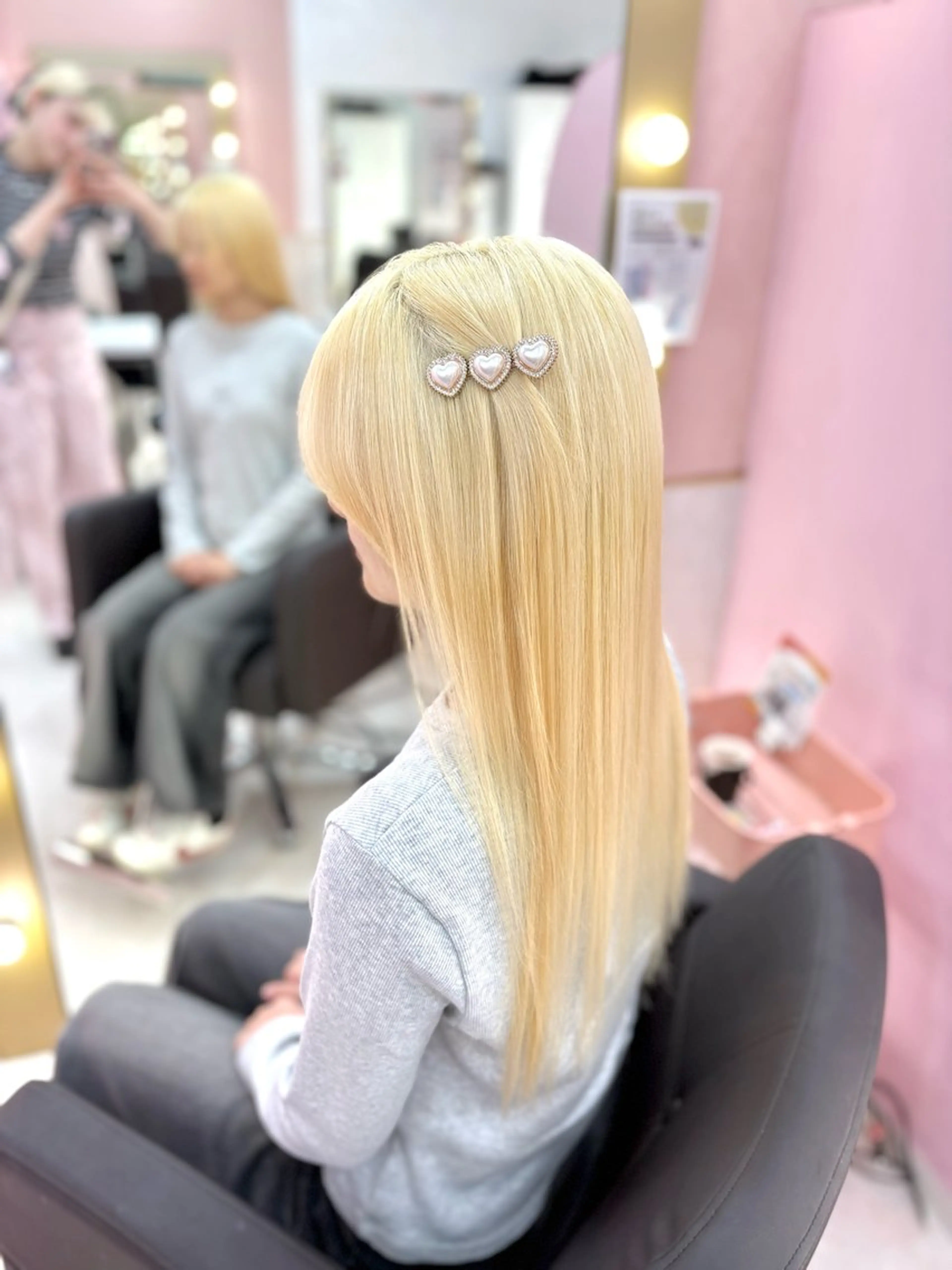 ロング カラー 甘ふわgirly🎀 ハイトーン🤍Ramのヘアスタイル