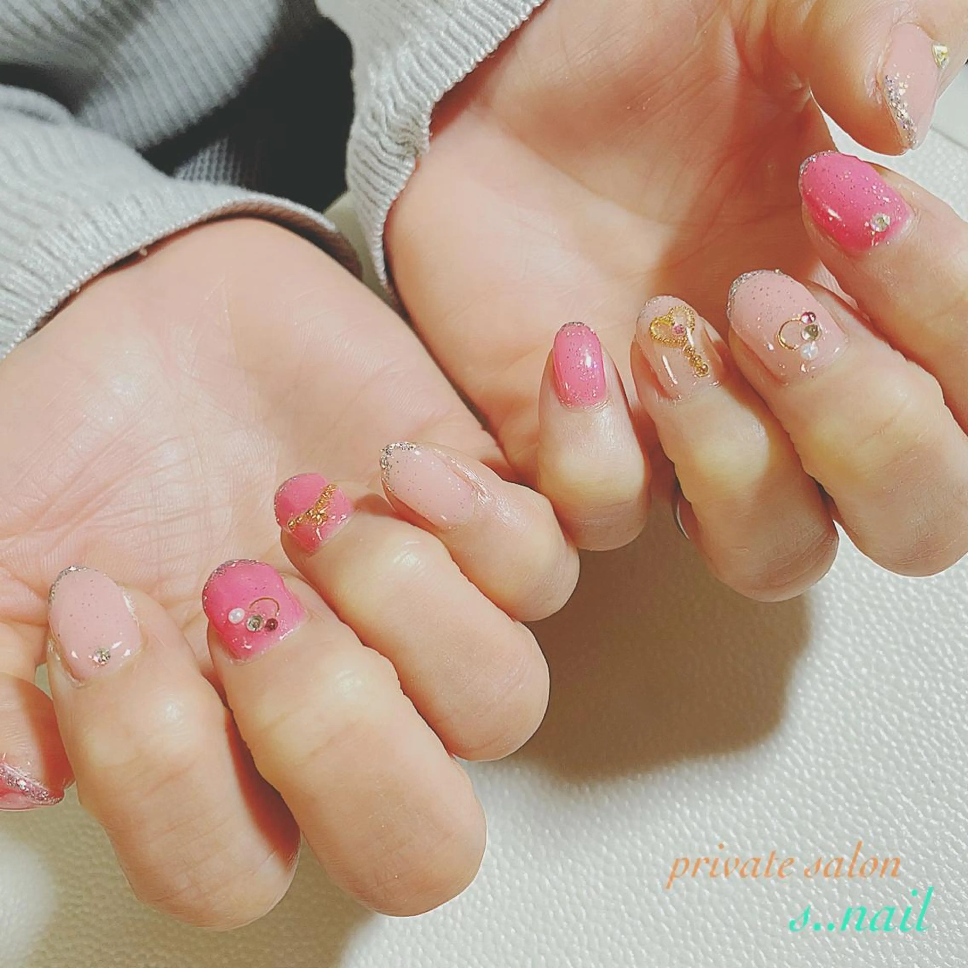 ネイル ピンク バレンタイン ハンドネイル フットネイル s..nail / MORITAのネイルデザイン