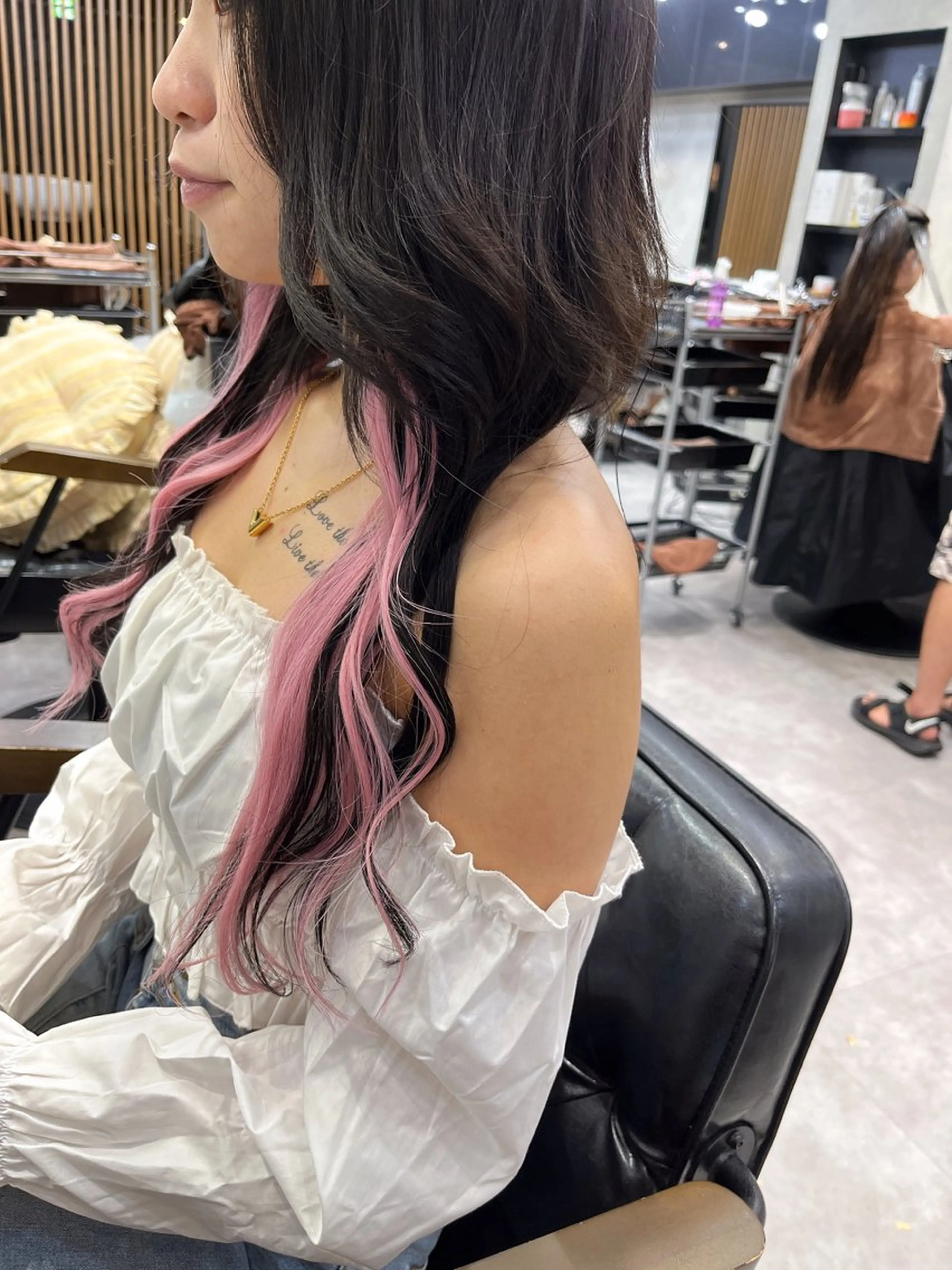 ミディアム エクステ 濱川響太レディース カットモデルのヘアスタイル