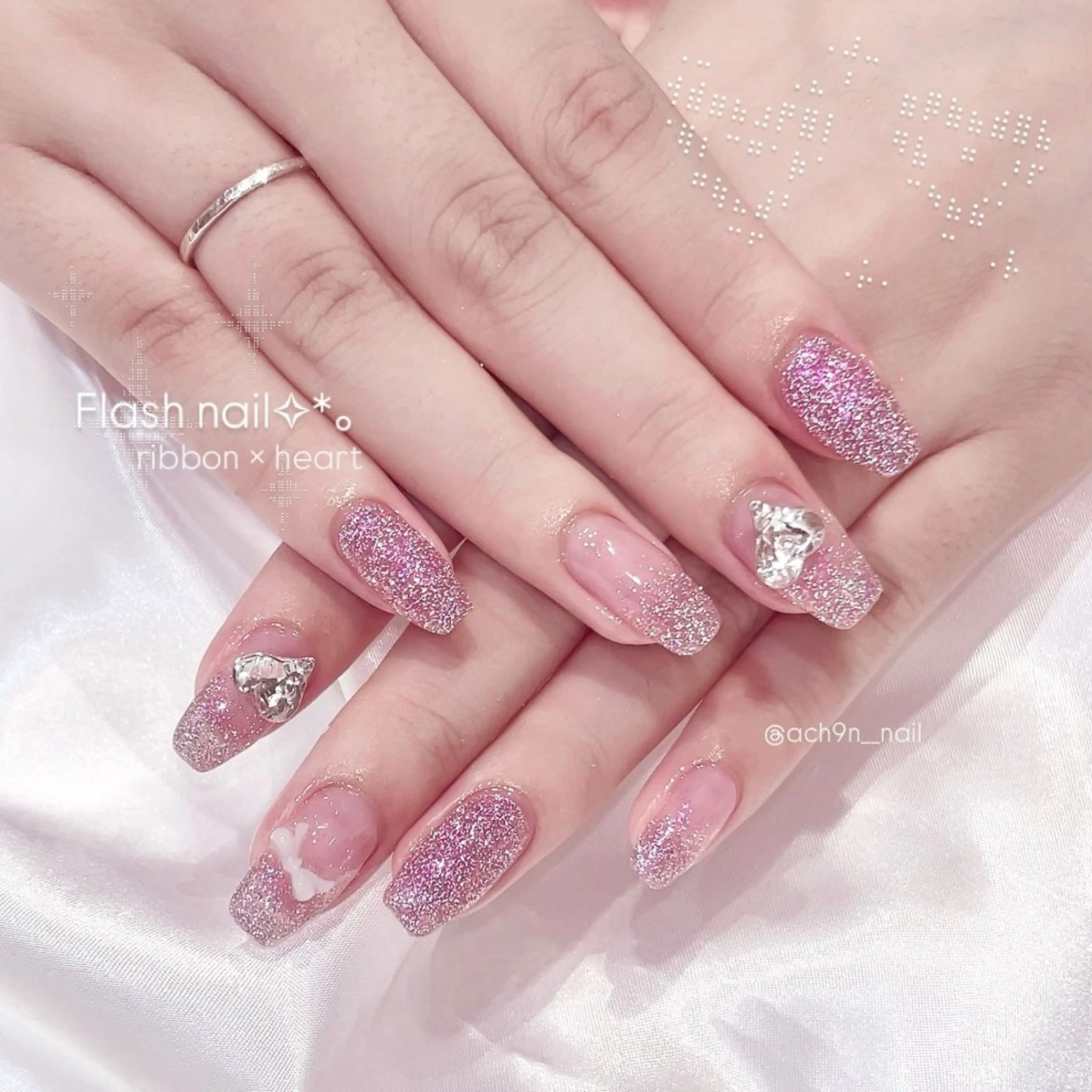 ネイル フラッシュネイル ラメ(グリッター) ラメグラデーション ハンドネイル aoi ♡のネイルデザイン