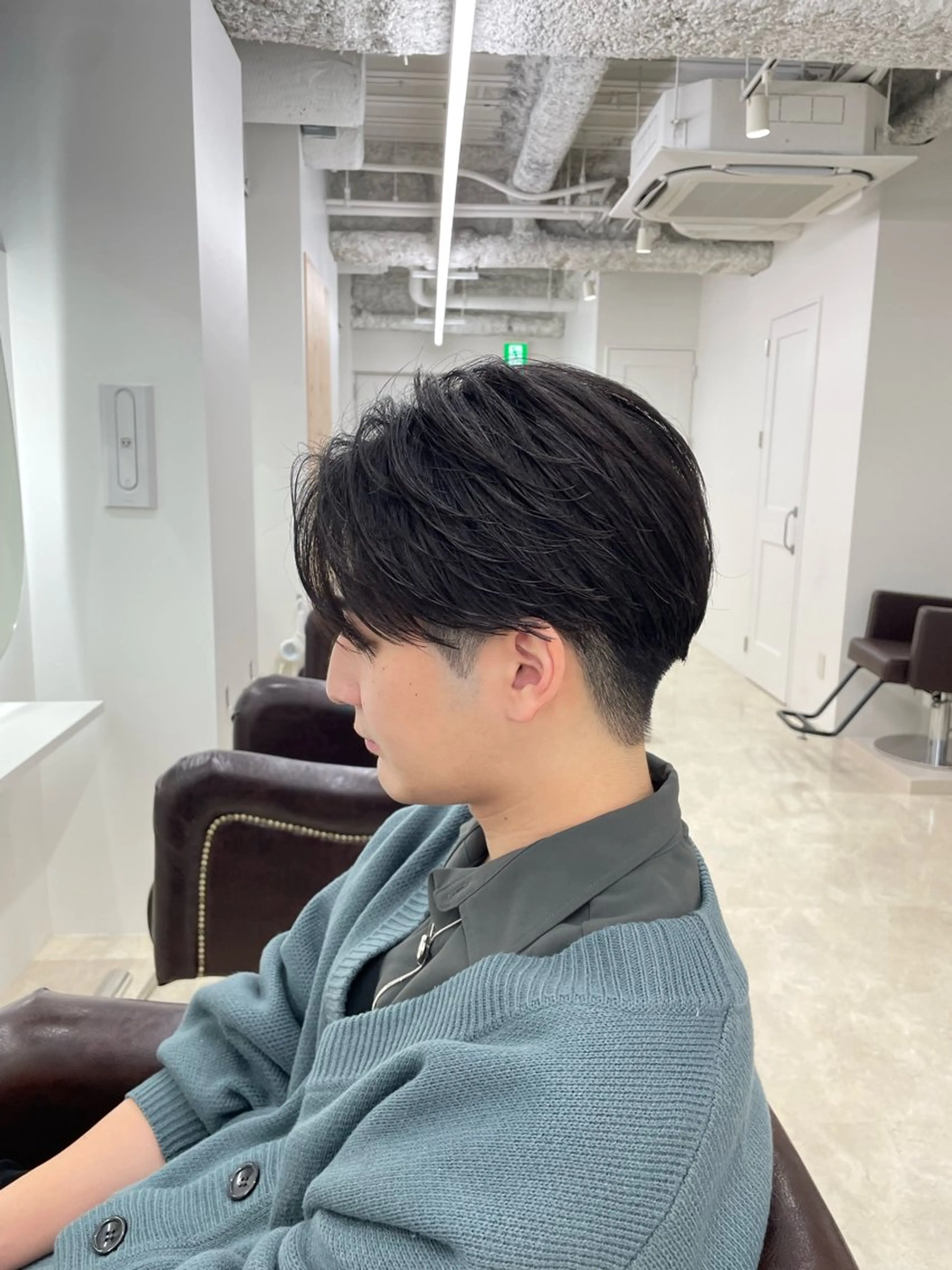 カラー パーマ メンズ カット ヘアカラー パーマ トリートメント ヘアセット 新宿/韓国ヘア/ 髪質改善ストレートのヘアスタイル