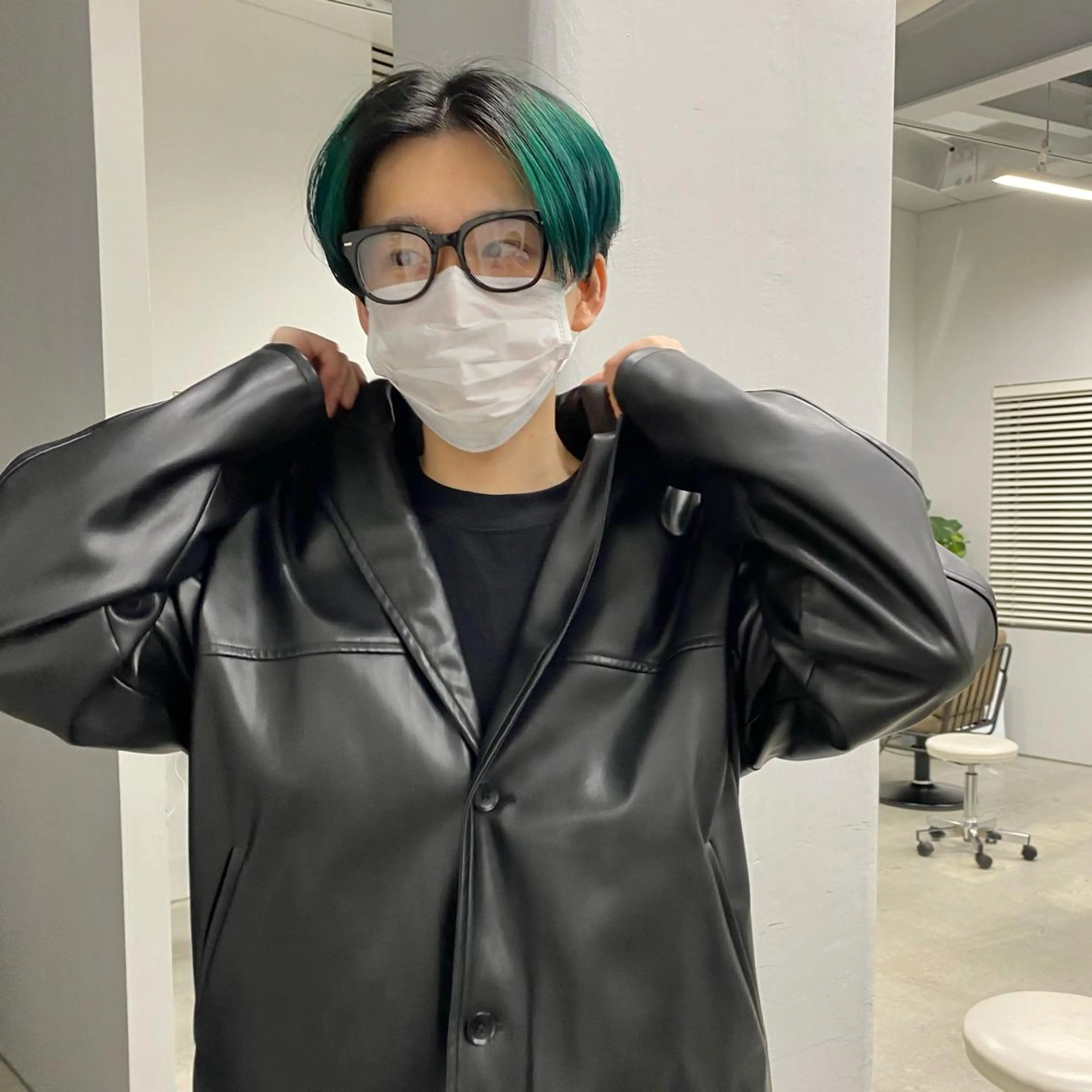 ショート メンズ 山口 モエのヘアスタイル