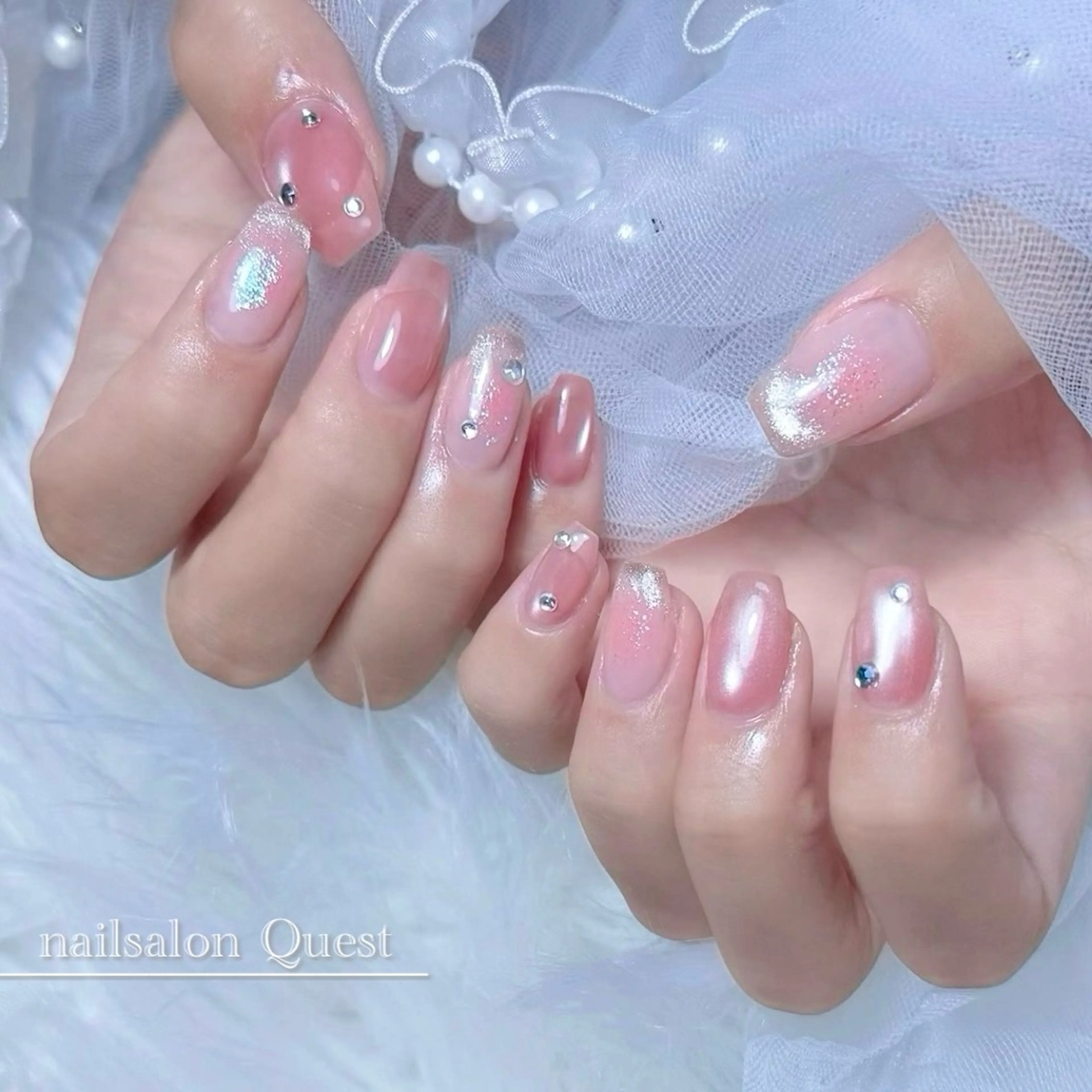 ネイル チークネイル フレンチネイル マグネットネイル マグネットフレンチ シンプルネイル ハンドネイル nailsalon Questのネイルデザイン