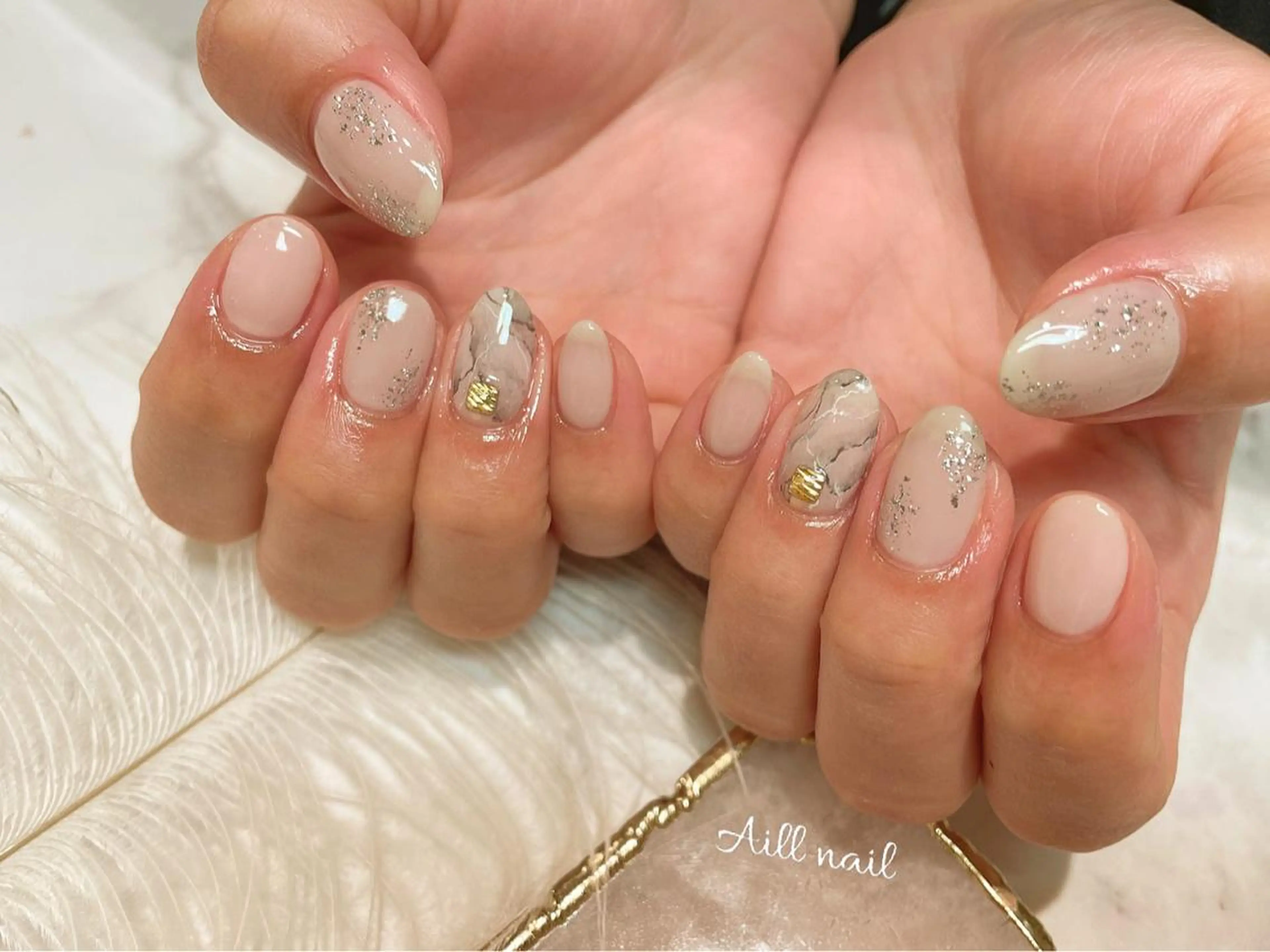 ネイル ラメ(グリッター) 大理石ネイル(マーブル) ハンドネイル Aing nail所属・Aing nail 澤瀬のネイルデザイン