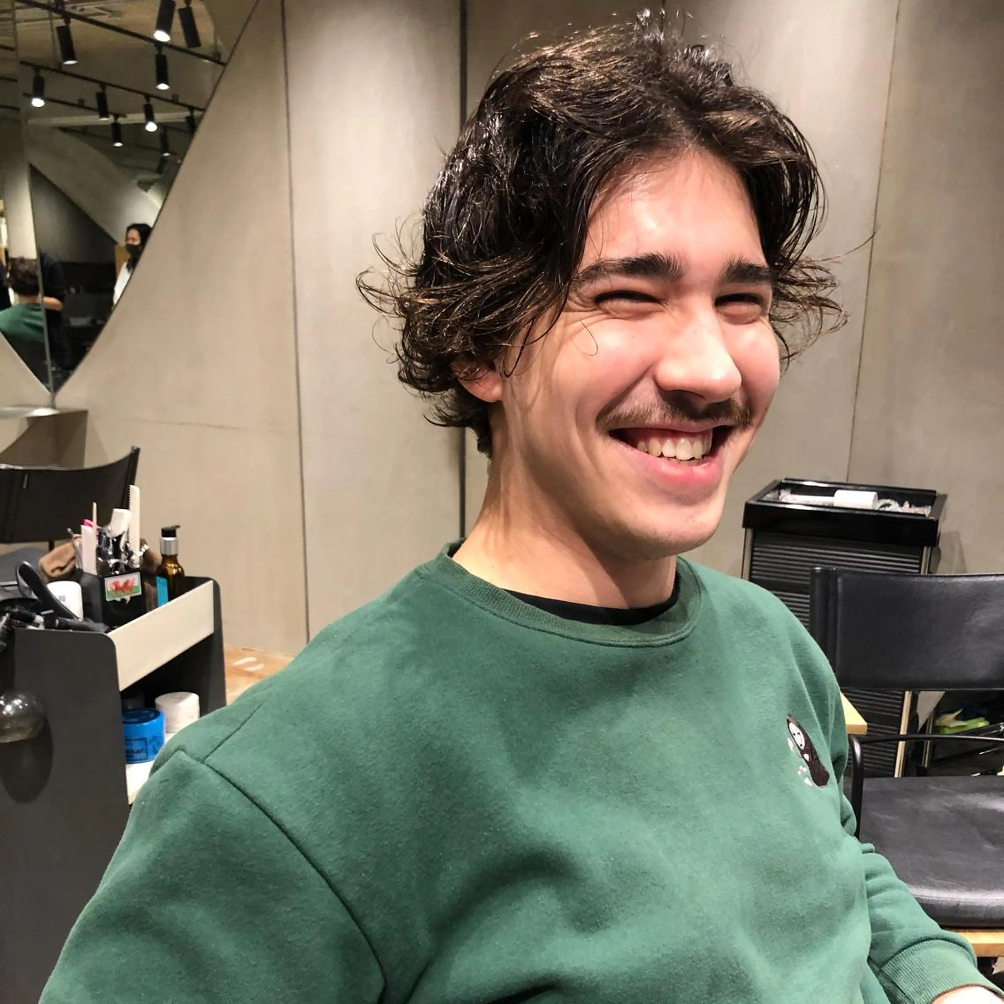 メンズ メンズブリーチ フェードカット メンズハイライト メンズハイトーン メンズインナーカラー カット パーマ 🌈圧倒的デザイン パーマ　関和希のヘアスタイル