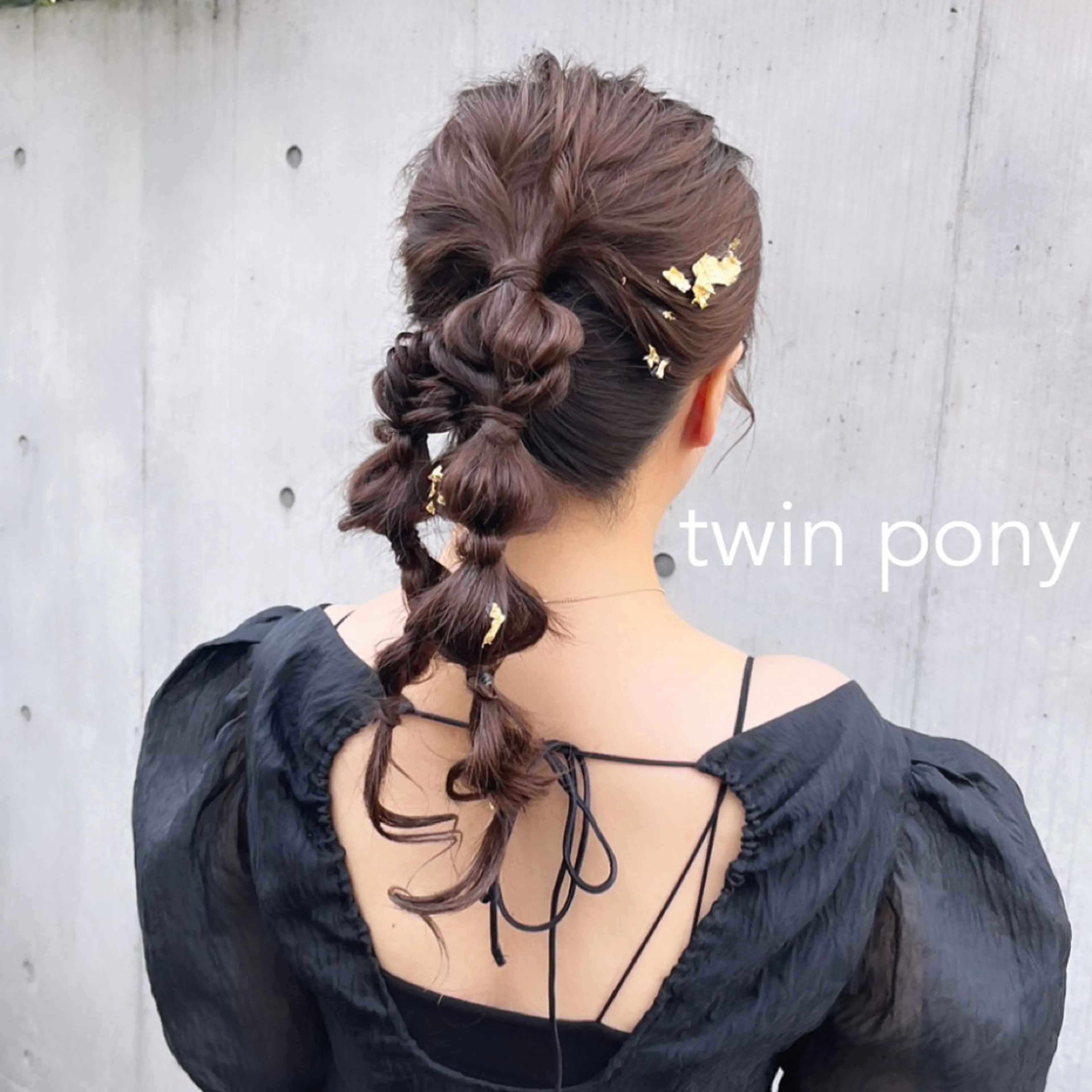 ロング ヘアアレンジ 結婚式・ブライダル ロング ヘアセット カジュアルを女っぽく 𝗮𝘆𝗮𝗰𝗼のヘアスタイル