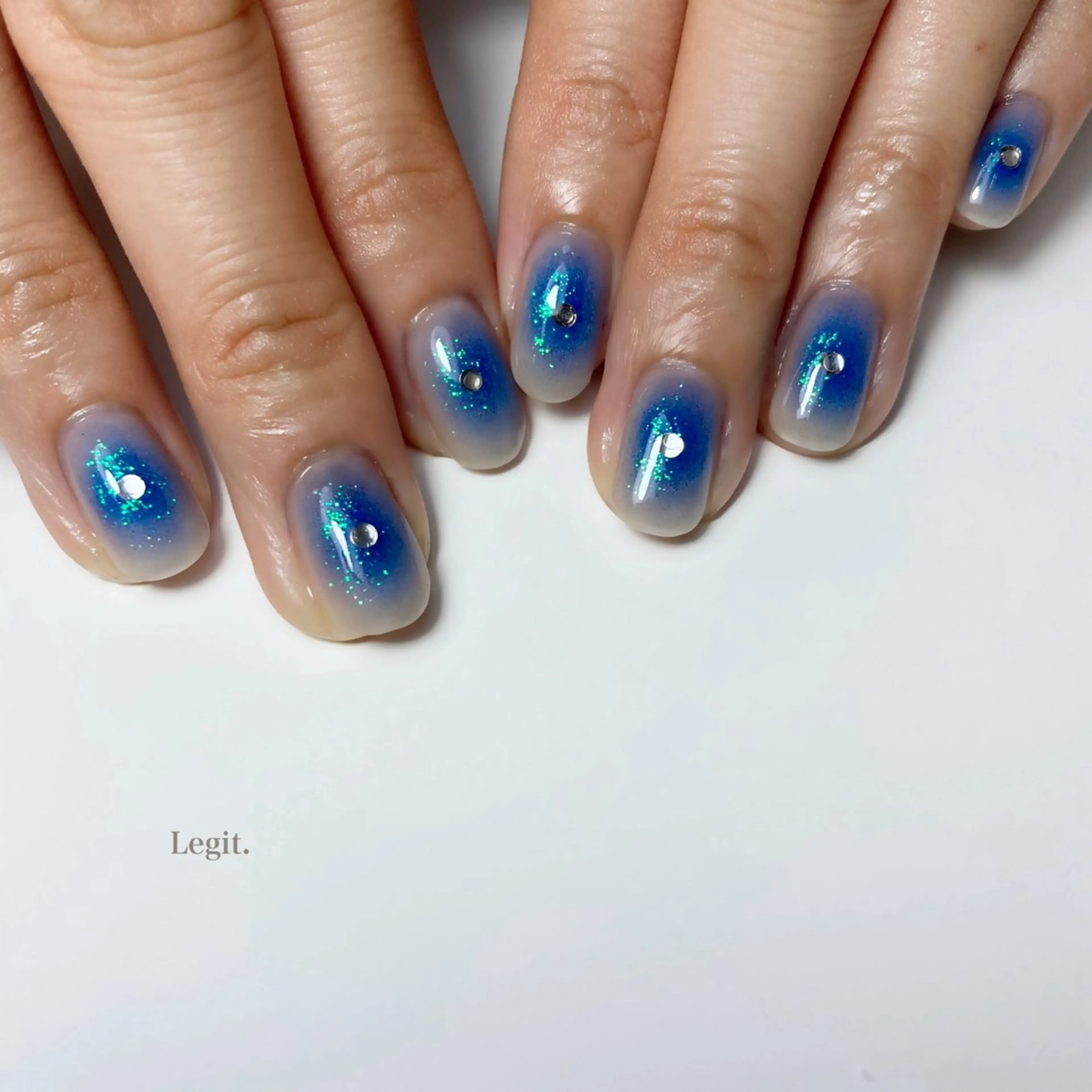 ネイル Legit nail salonのネイルデザイン