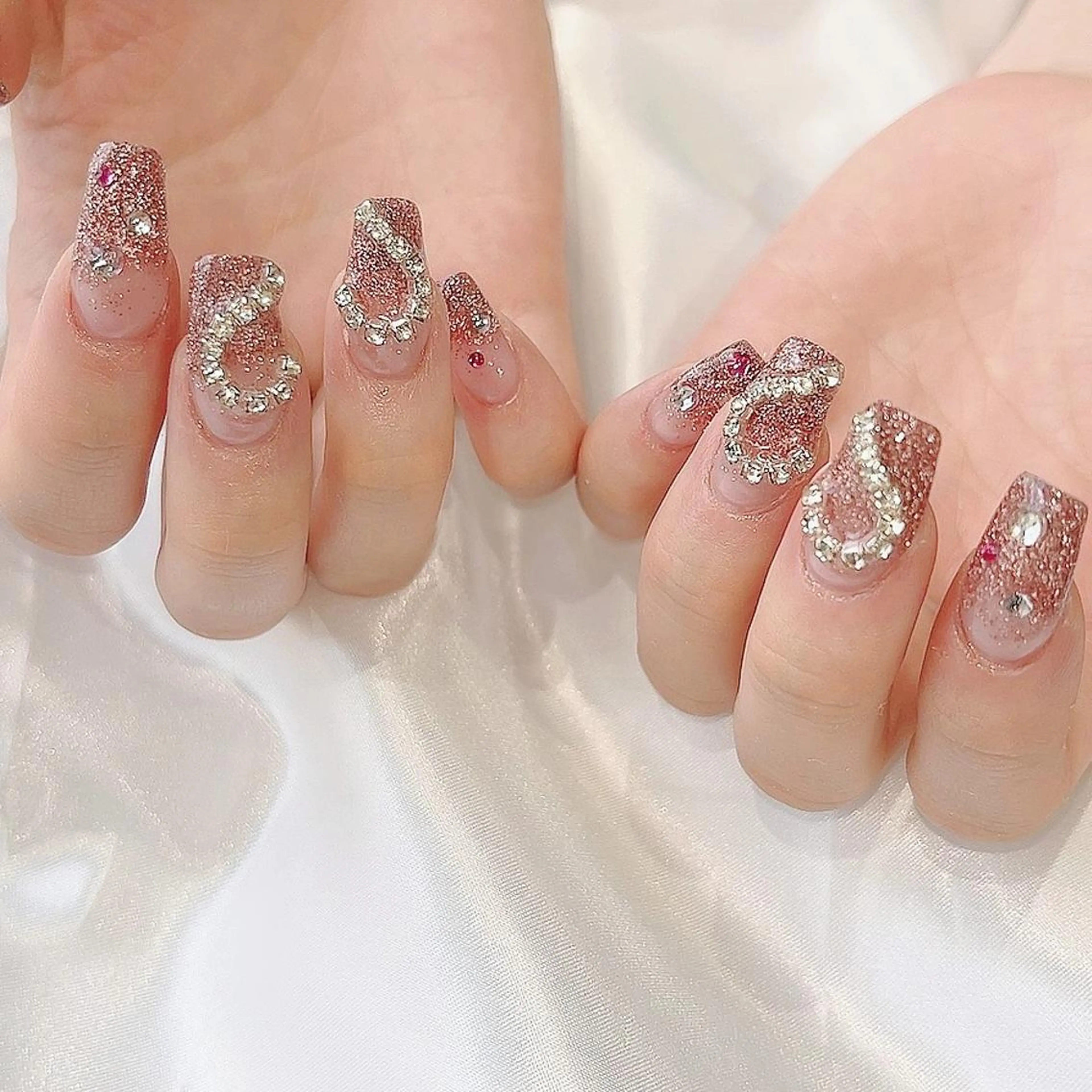 ネイル ハート NAILR rina 🎀ིྀ恵比寿のネイルデザイン