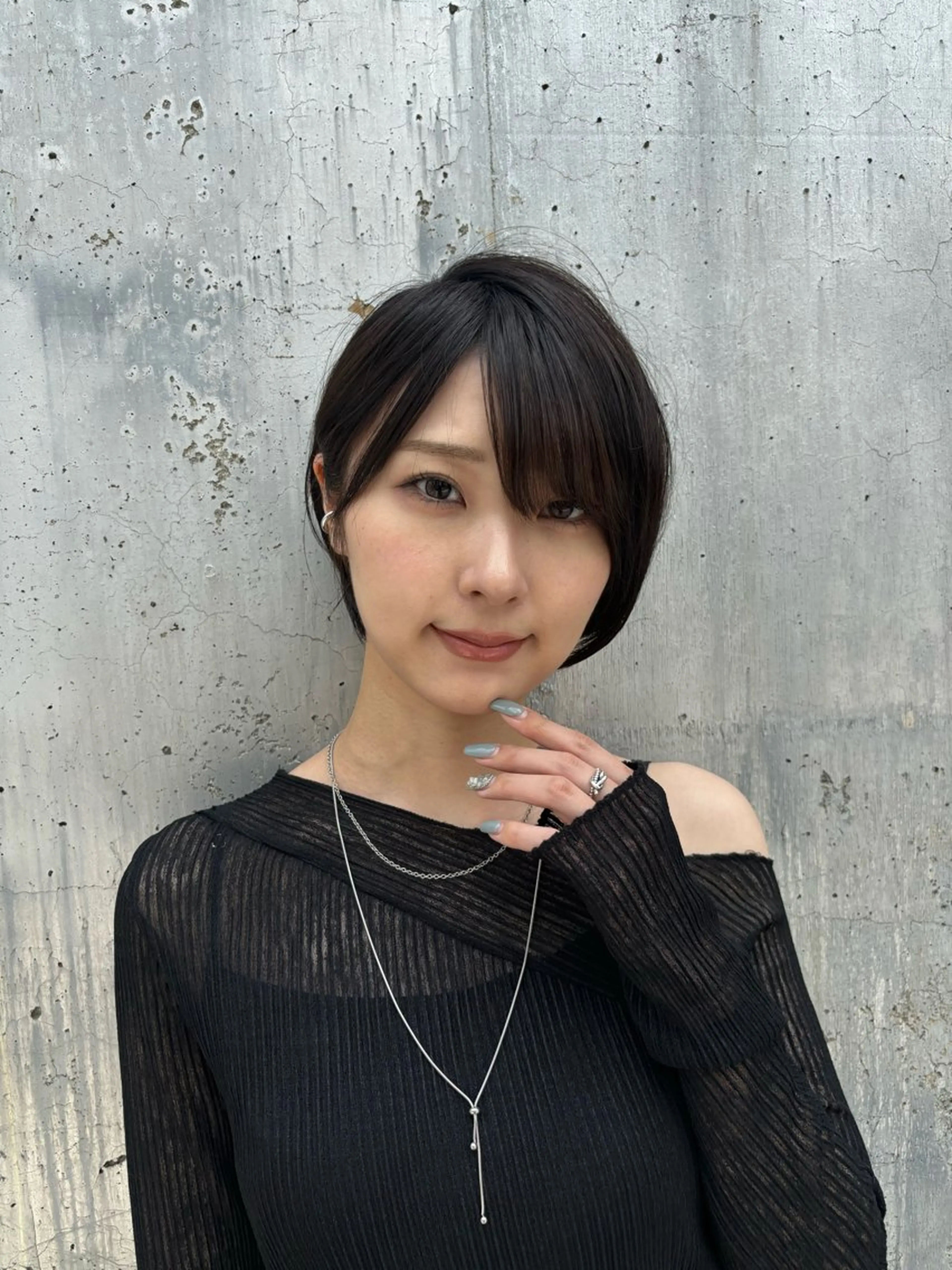 ショート カラー 山田 晃輔のヘアスタイル