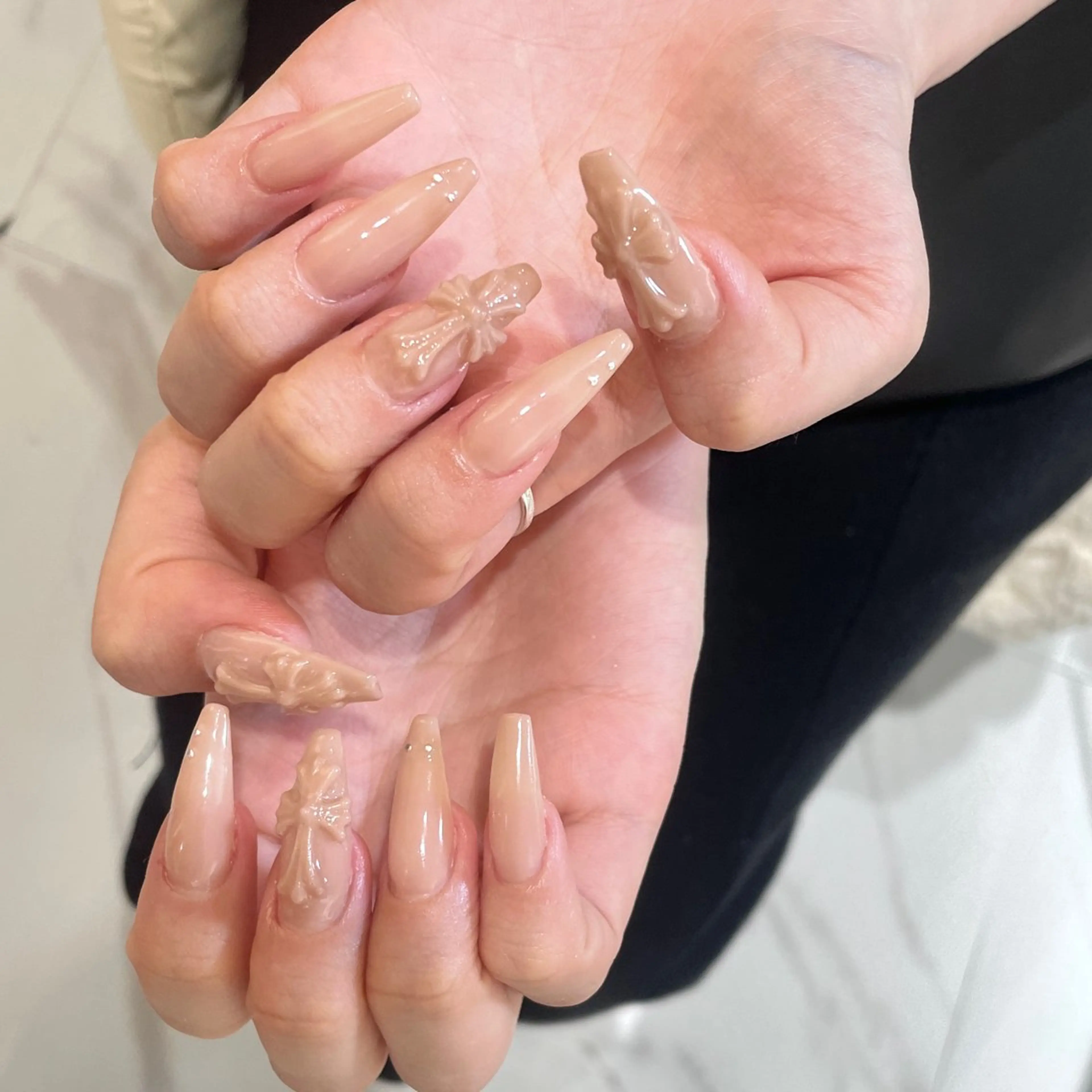 ネイル ハンドネイル ハンドケア SunNail池袋 🍧エミリーのネイルデザイン