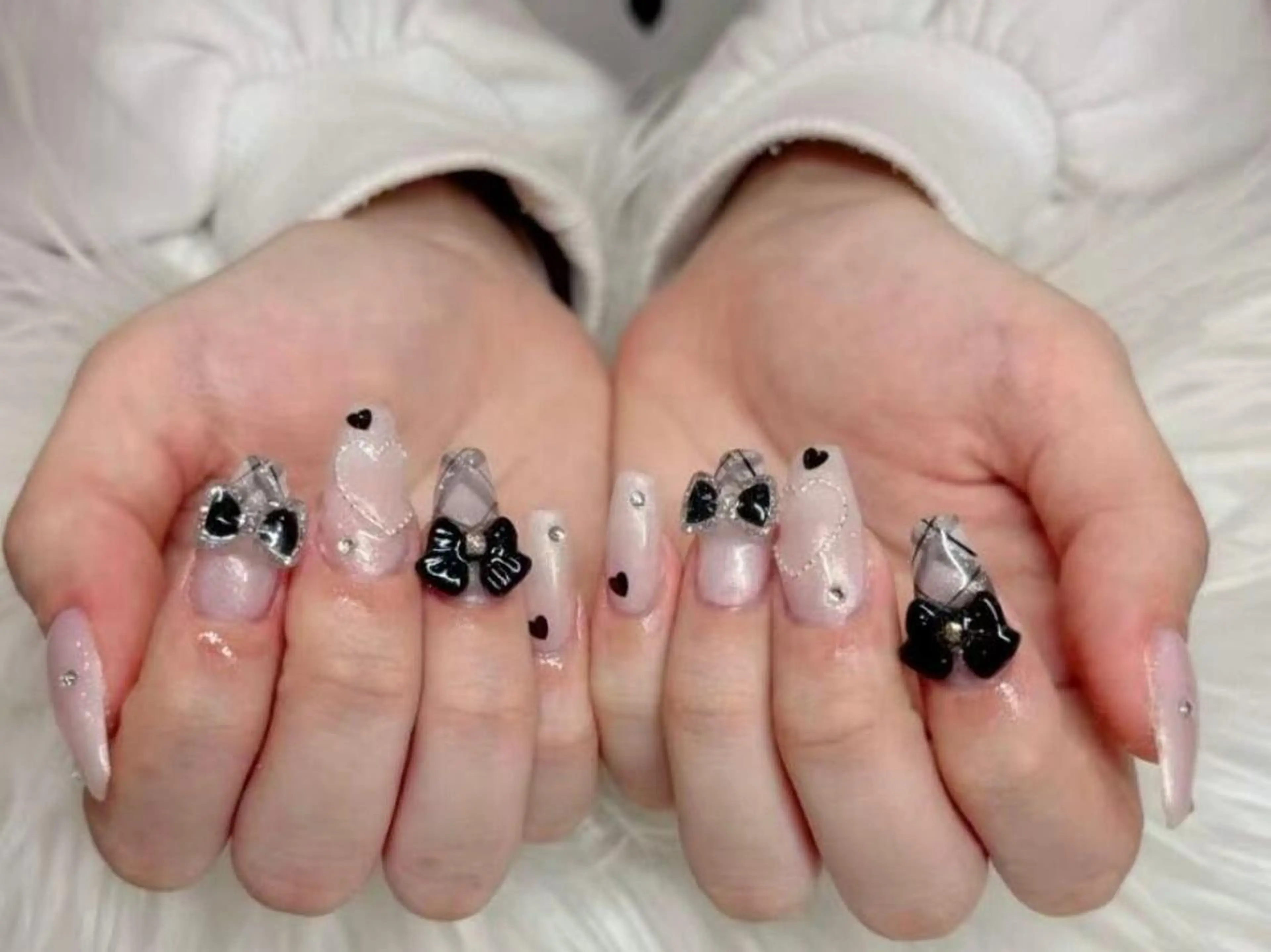 ネイル ハンドネイル ハンドケア Hana Bloom Nail💜Akiのネイルデザイン