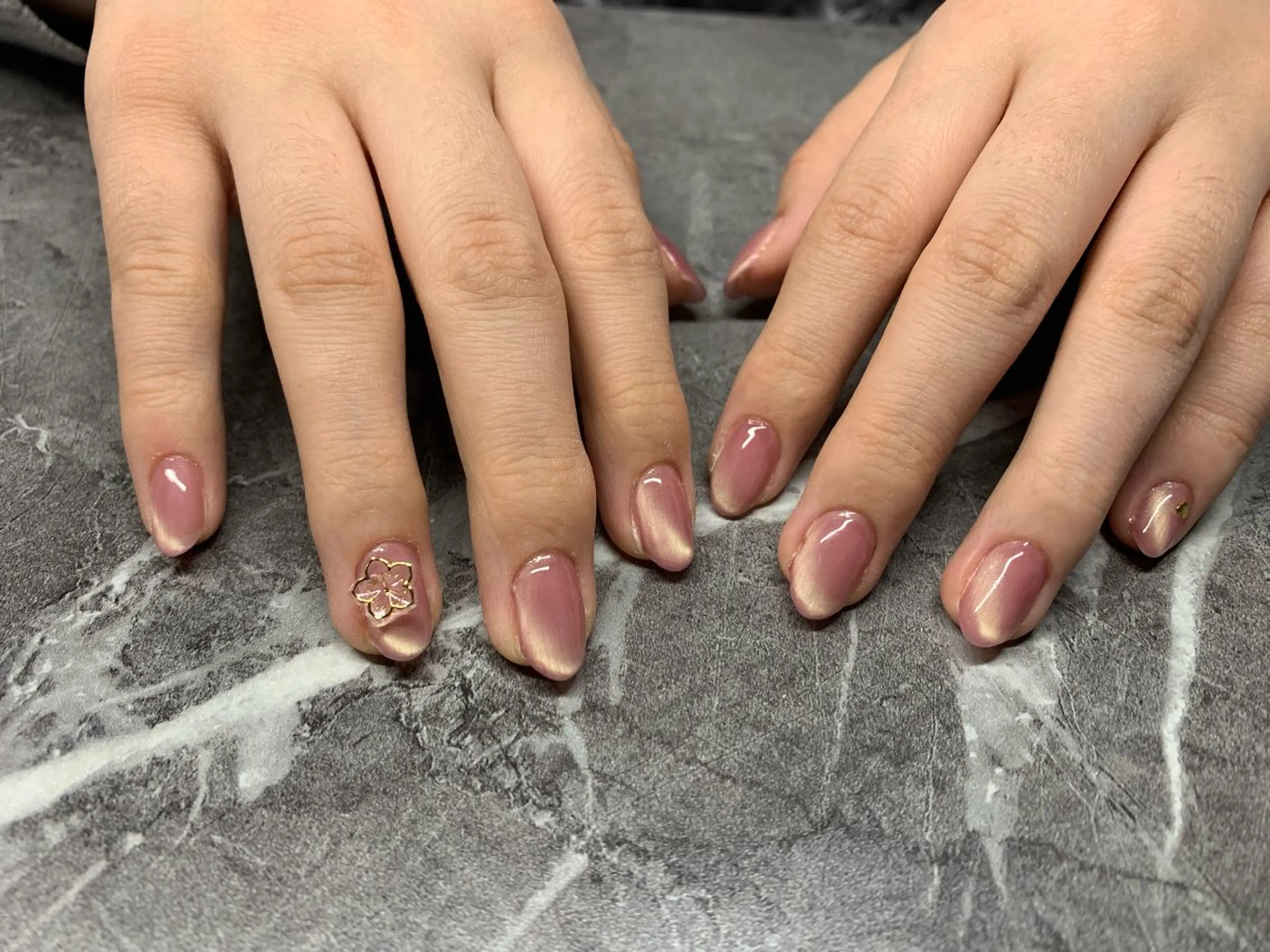 ネイル 春ネイル ハンドネイル 芳賀 暦美のネイルデザイン