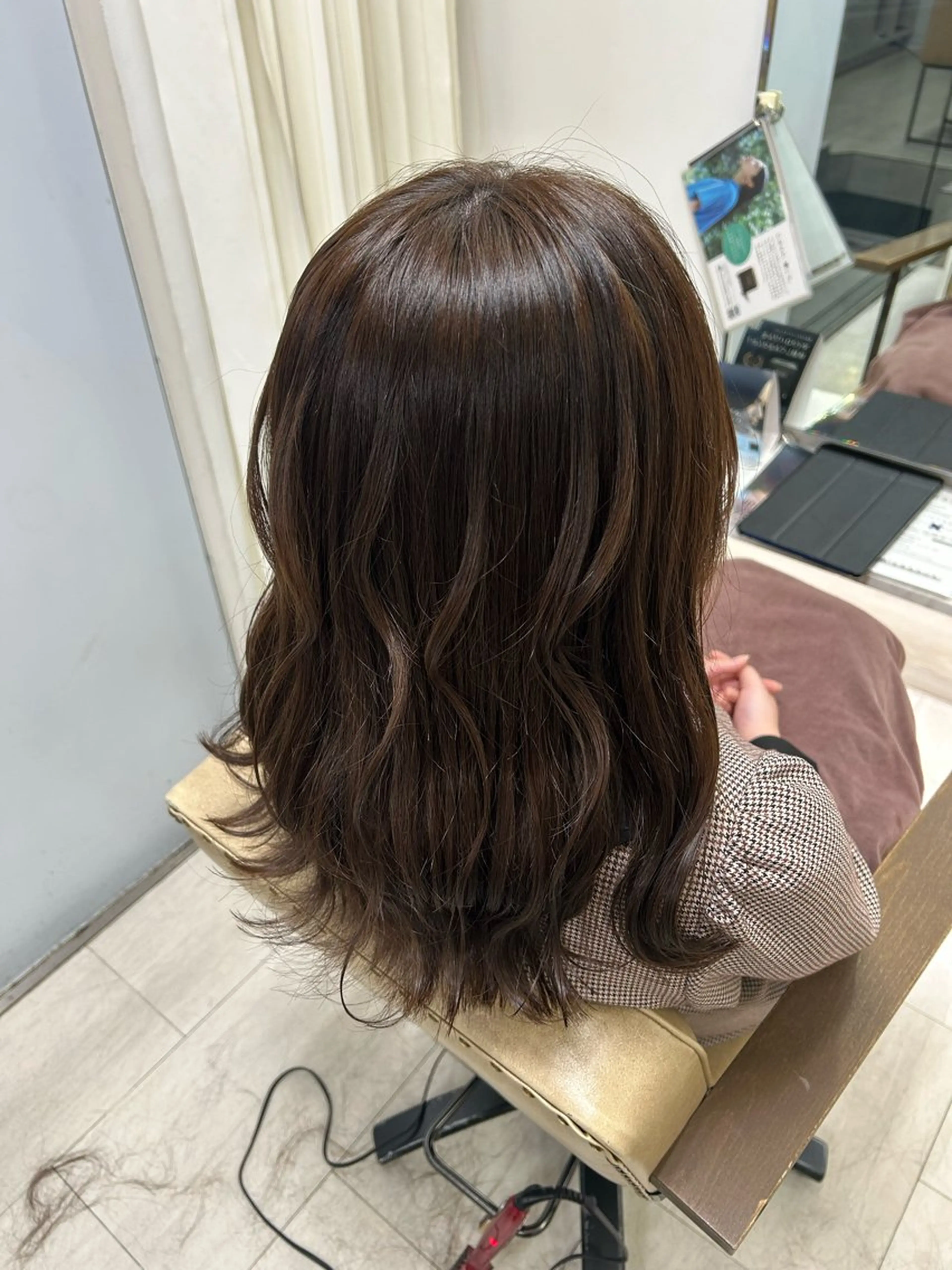 ロング カラー ベージュカラー ブリーチ ブリーチなしカラー 栗田 優月のヘアスタイル