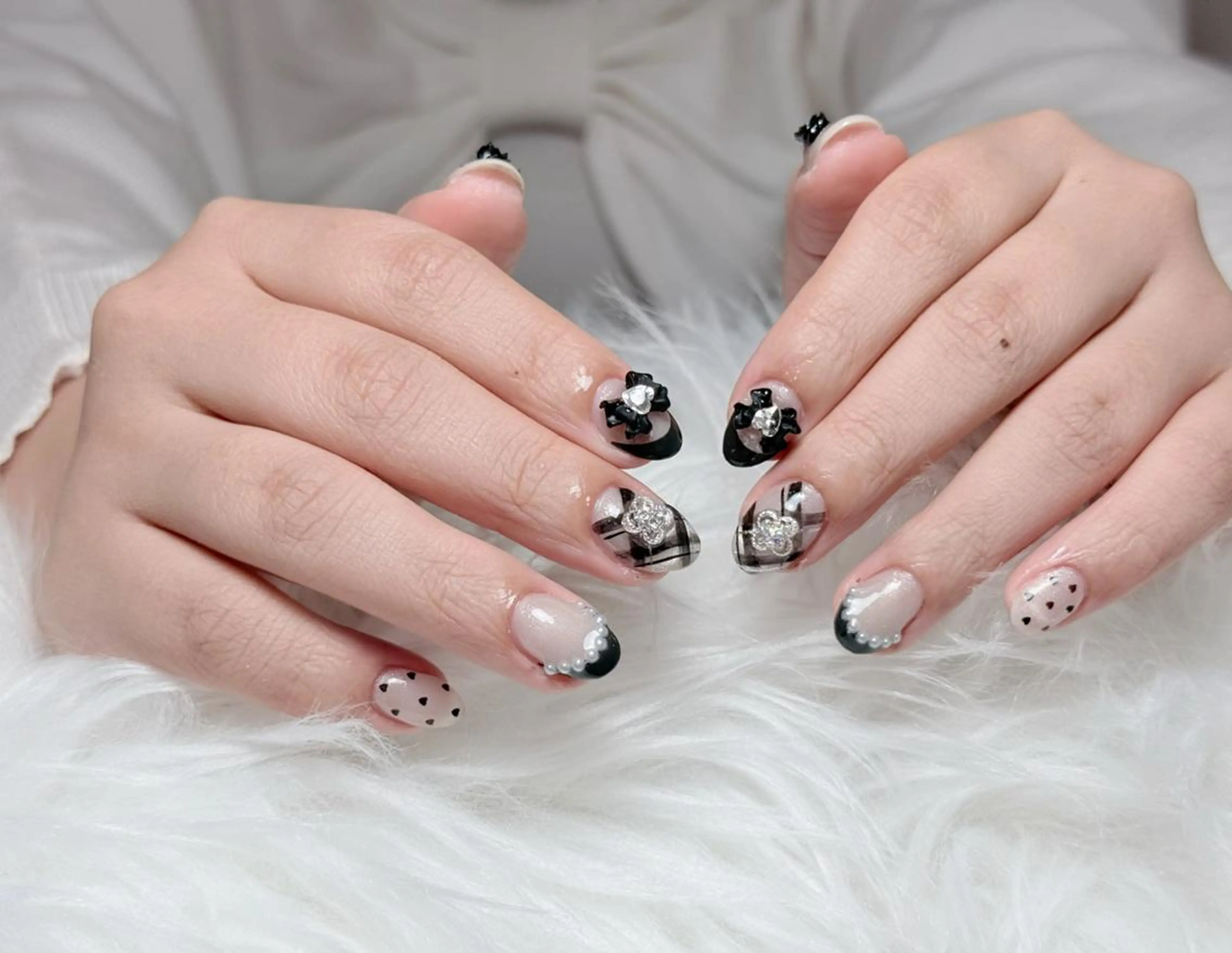 ネイル ボルドー チークネイル 長さ出し フレンチネイル ジェルネイル Xuka Belle Nailのネイルデザイン