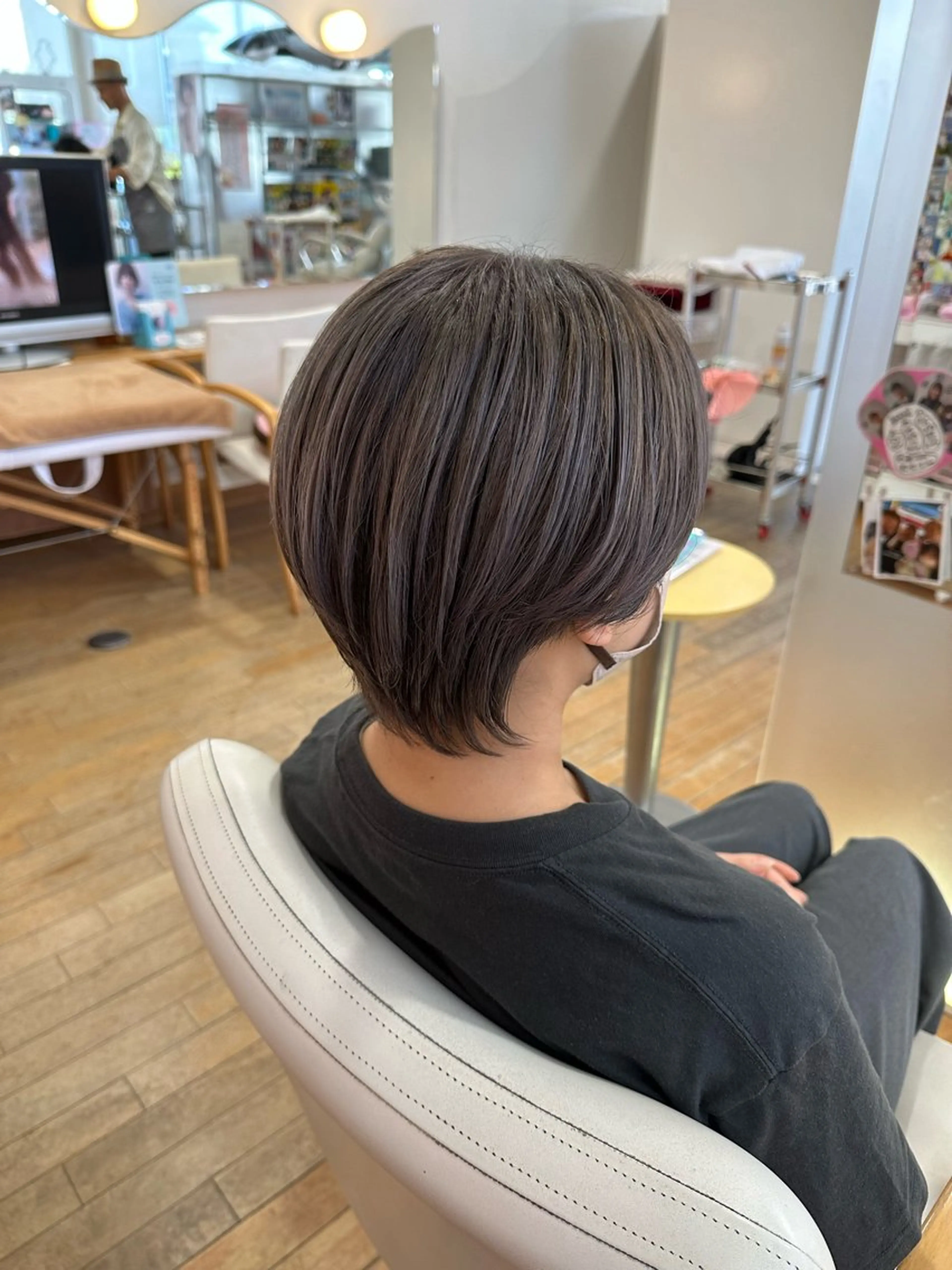 ショート ヘアカラー CO&CO HAIR所属・山本 瑠華のヘアスタイル
