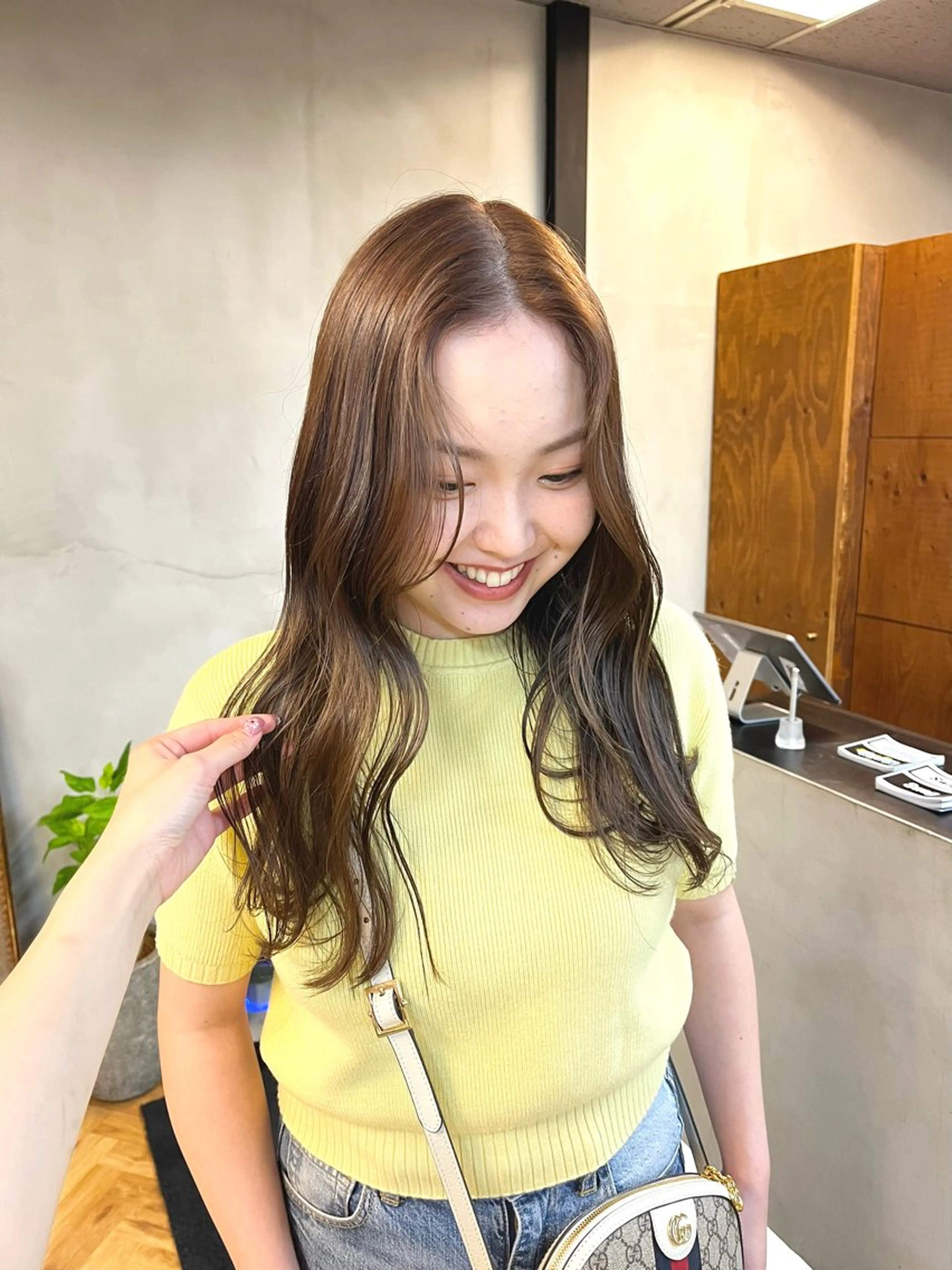 ロング カラー ヘアアレンジ ベージュカラー ブリーチ ダブルカラー ブリーチなしカラー カット ヘアカラー トリートメント ena/ブリーチなし 透明感・レイヤー🎀のヘアスタイル
