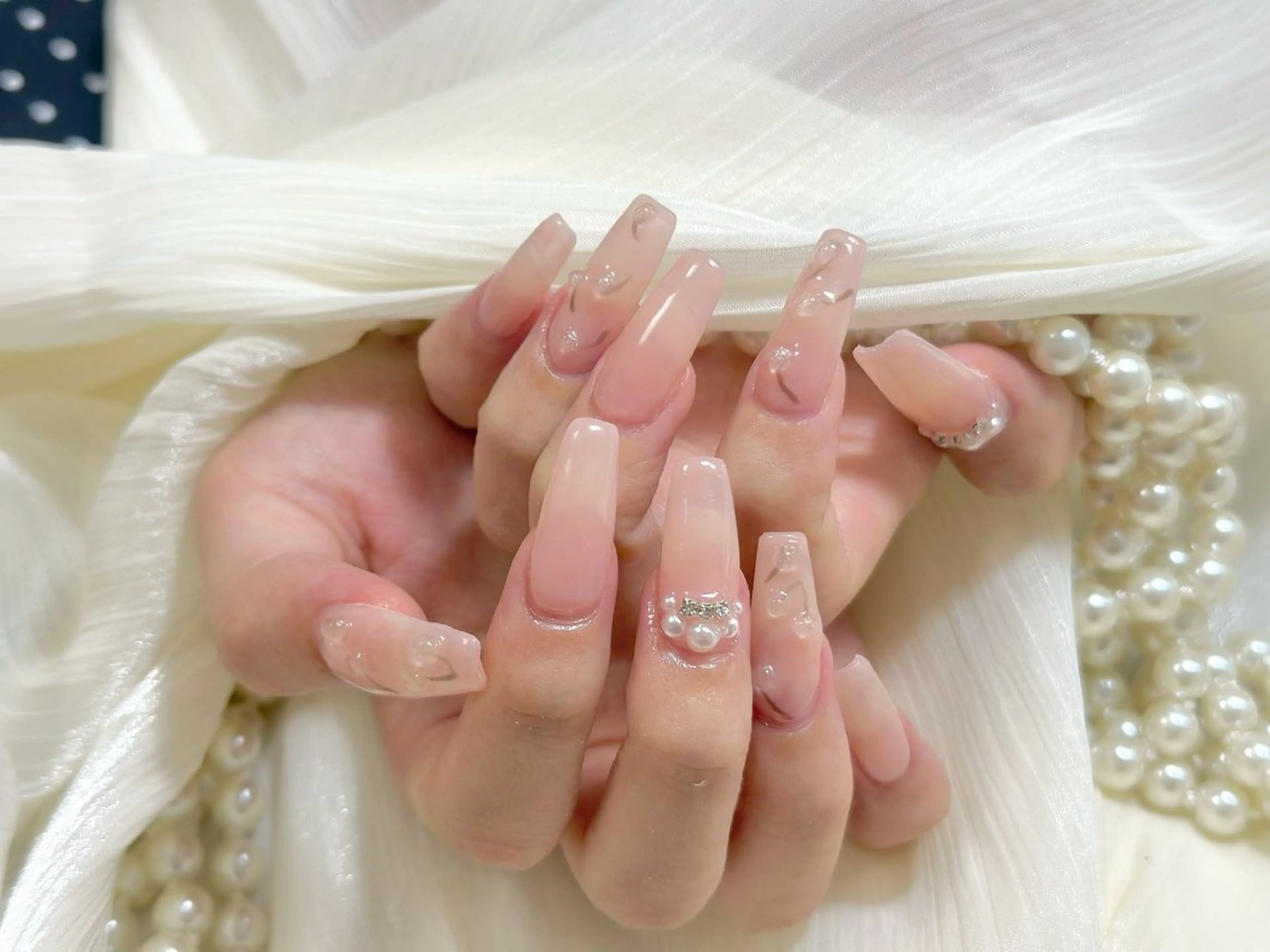 ネイル ハンドネイル 🍑 momo_nailのネイルデザイン