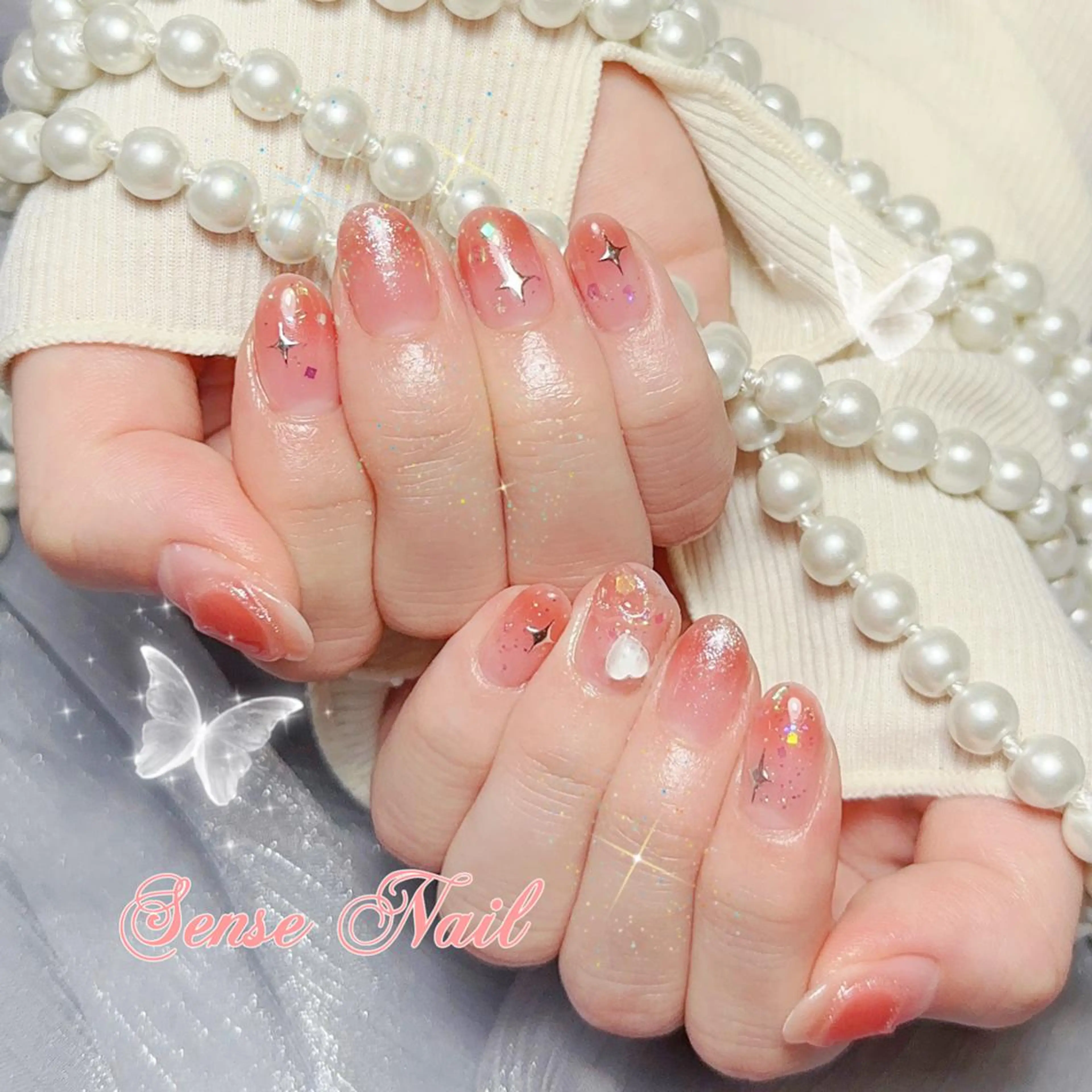 ネイル Kurieitibu 🍬Byu~tīのネイルデザイン