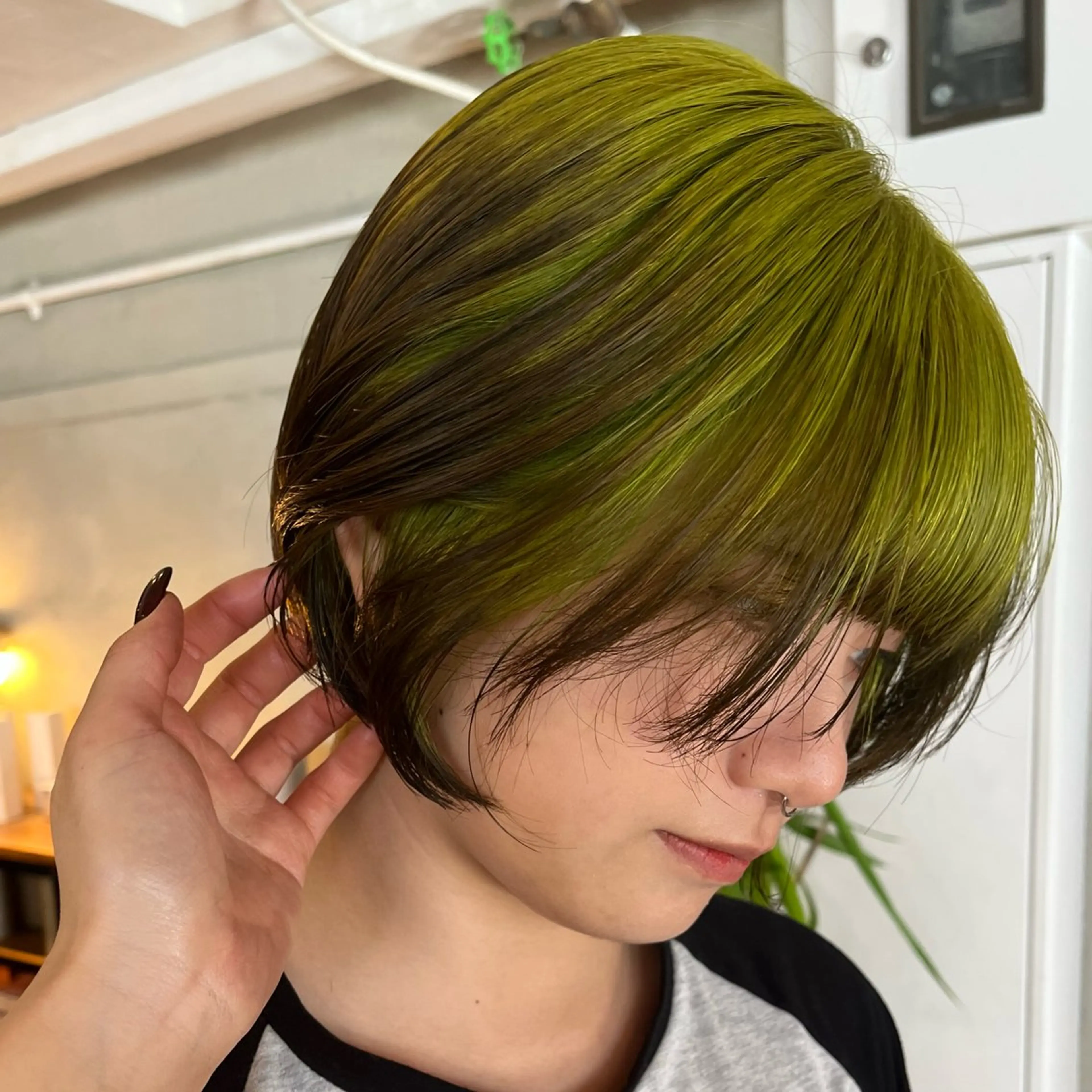 ショート カラー ヘアアレンジ ヘアカラー トリートメント ボブハイトーン🦖 デザインMAMIのヘアスタイル