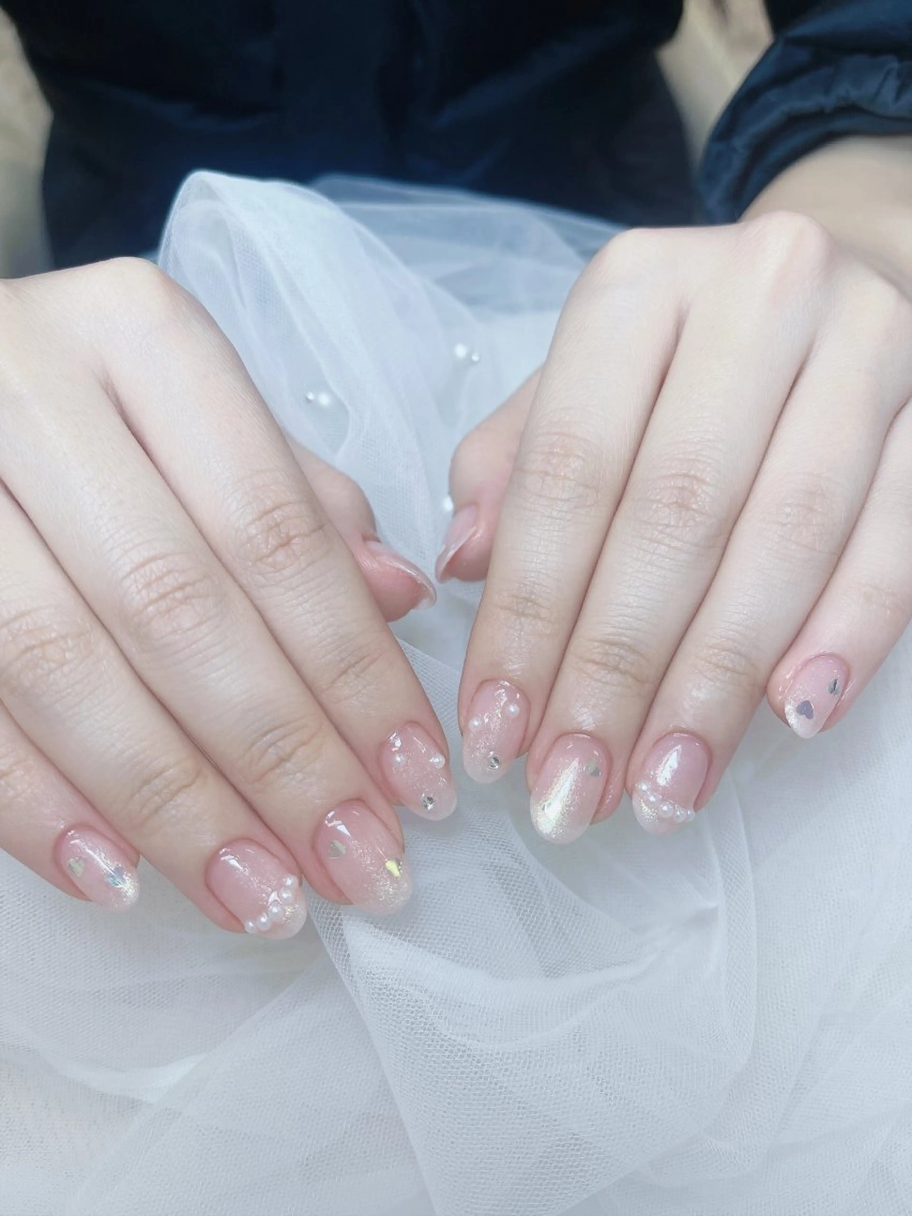 ネイル チークネイル フレンチネイル グラデーション 氷ネイル・うるうるネイル キラキラネイル ハンドネイル DUO MI nail salonのネイルデザイン