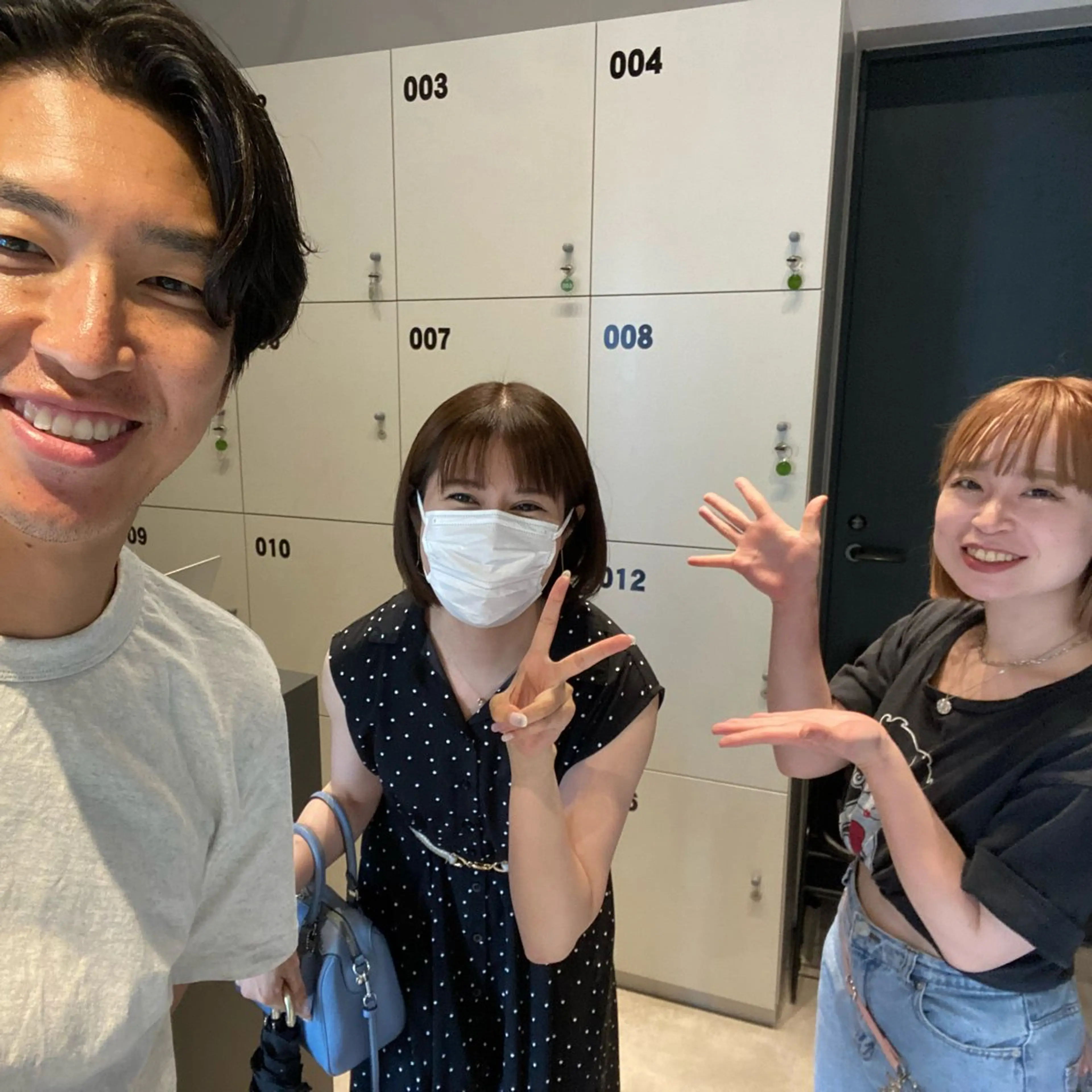 ミディアム ミディアムパーマ ハイライト 髪質改善 レイヤーカット ショート職人 美容師【KENTA】のヘアスタイル