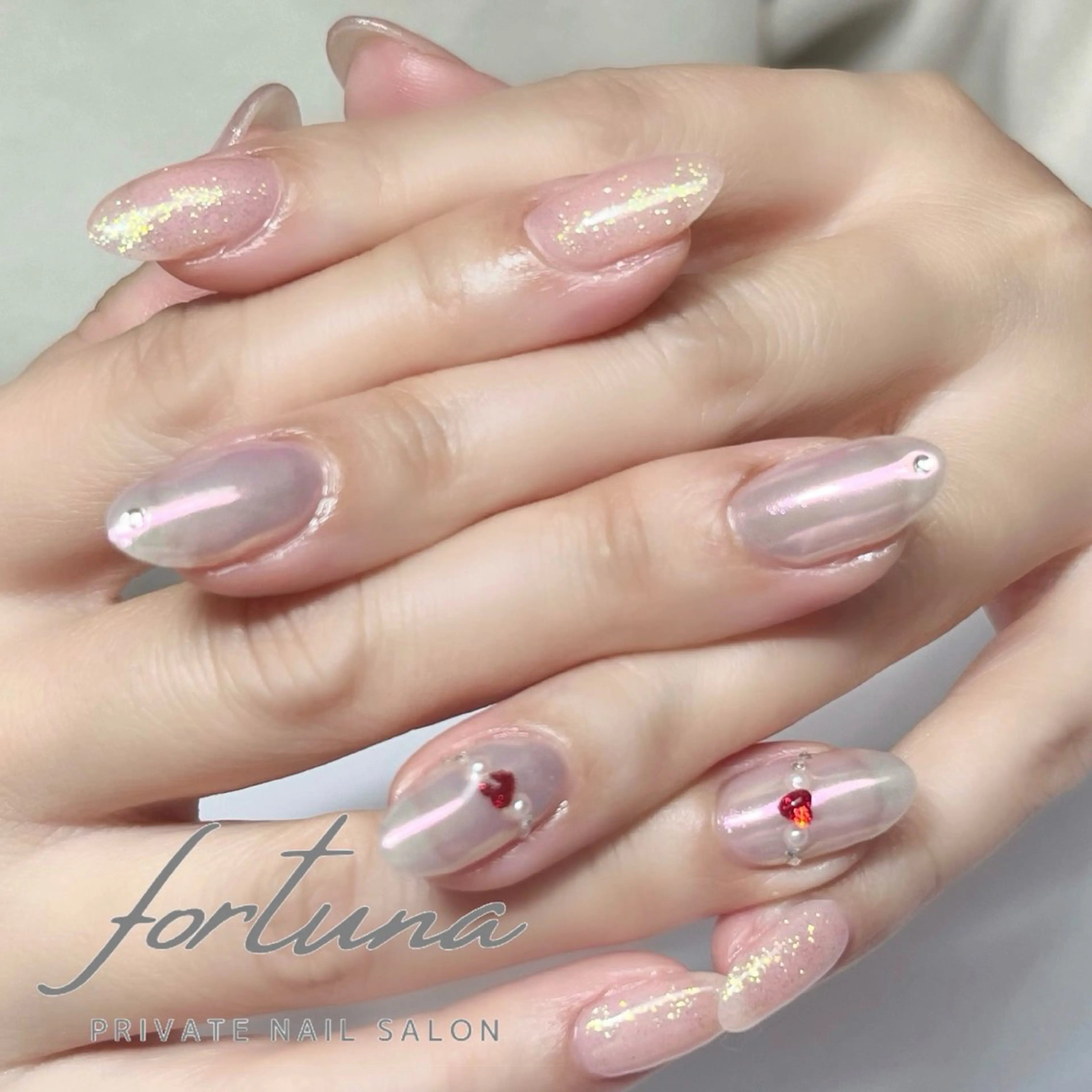 ネイル アートネイル オーロラネイル ジェルネイル ハート パラジェル ハンドネイル fortuna 武藤裕美のネイルデザイン