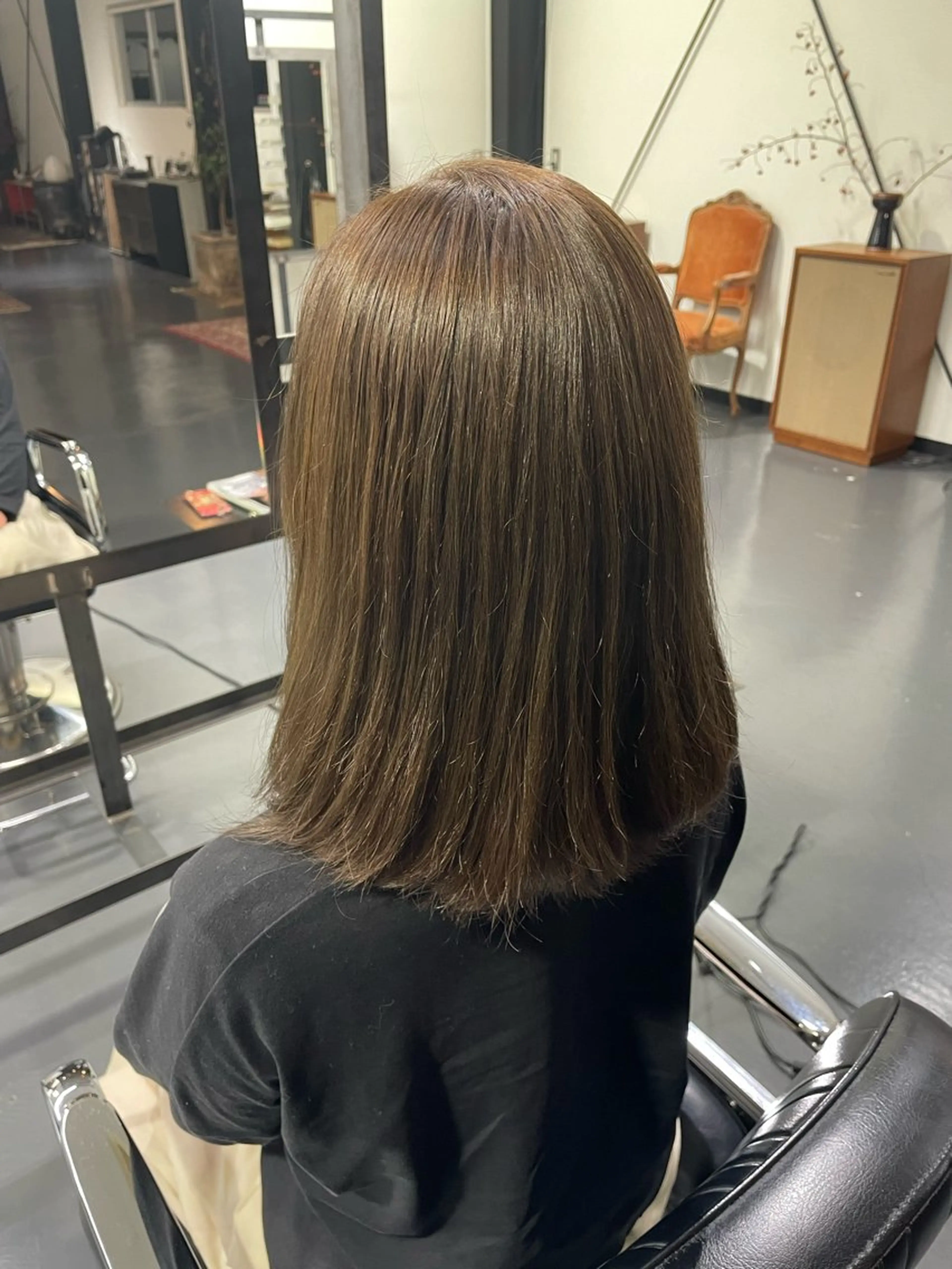 ミディアム カラー Sakairi Yunaのヘアスタイル