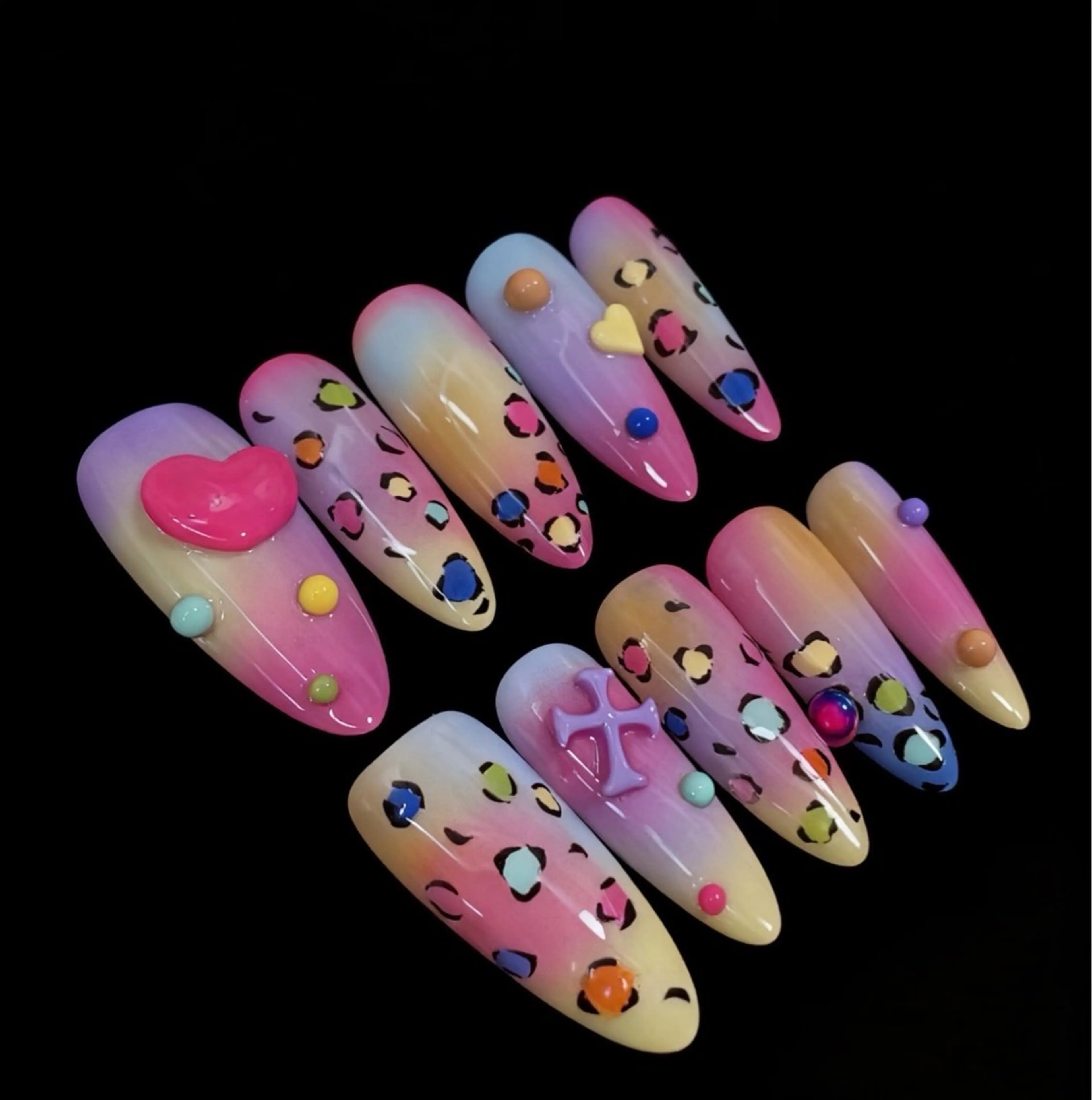 ネイル Mika Nails 心斎橋のネイルデザイン
