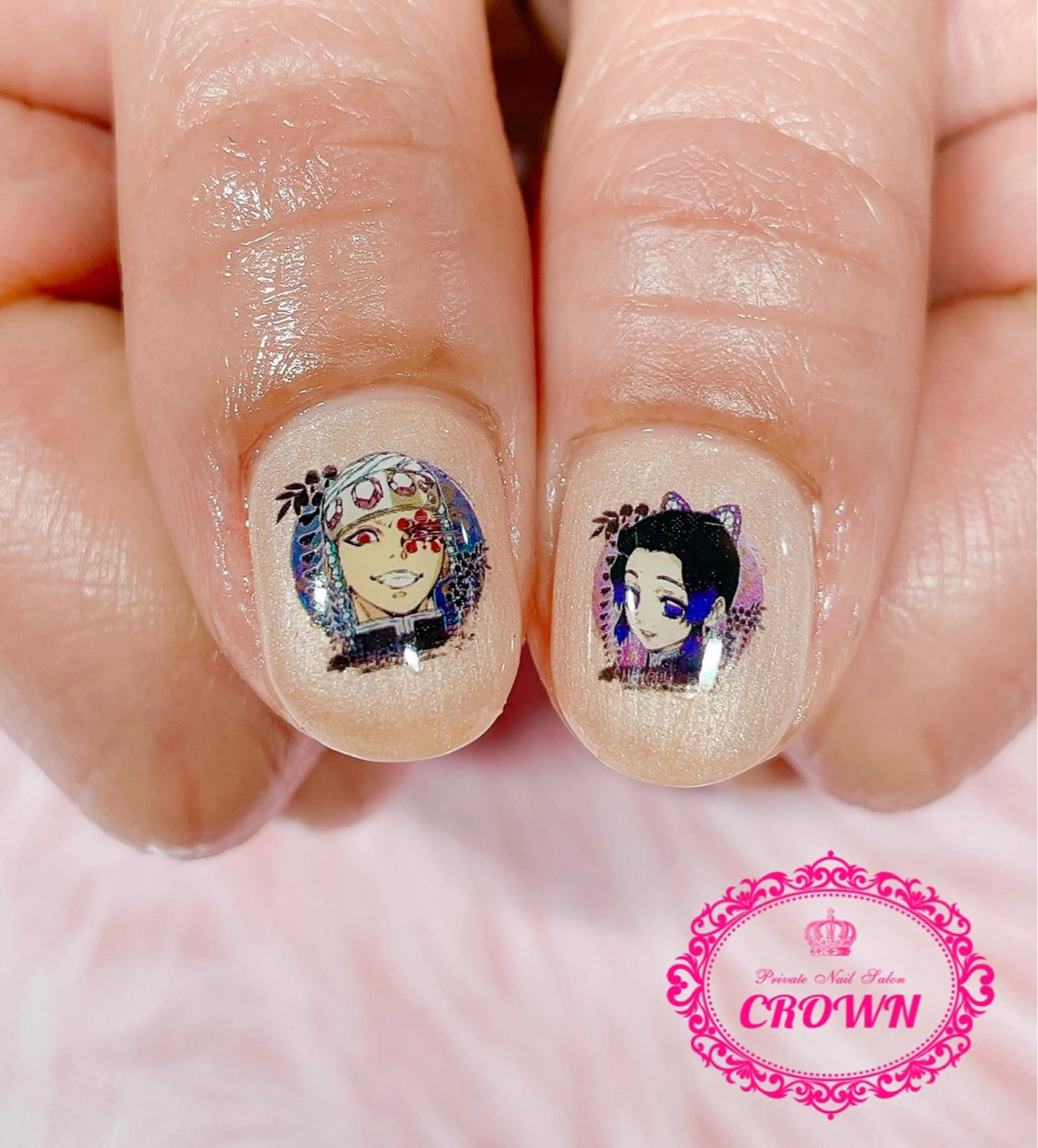 ネイル CROWN プライベートサロンのネイルデザイン