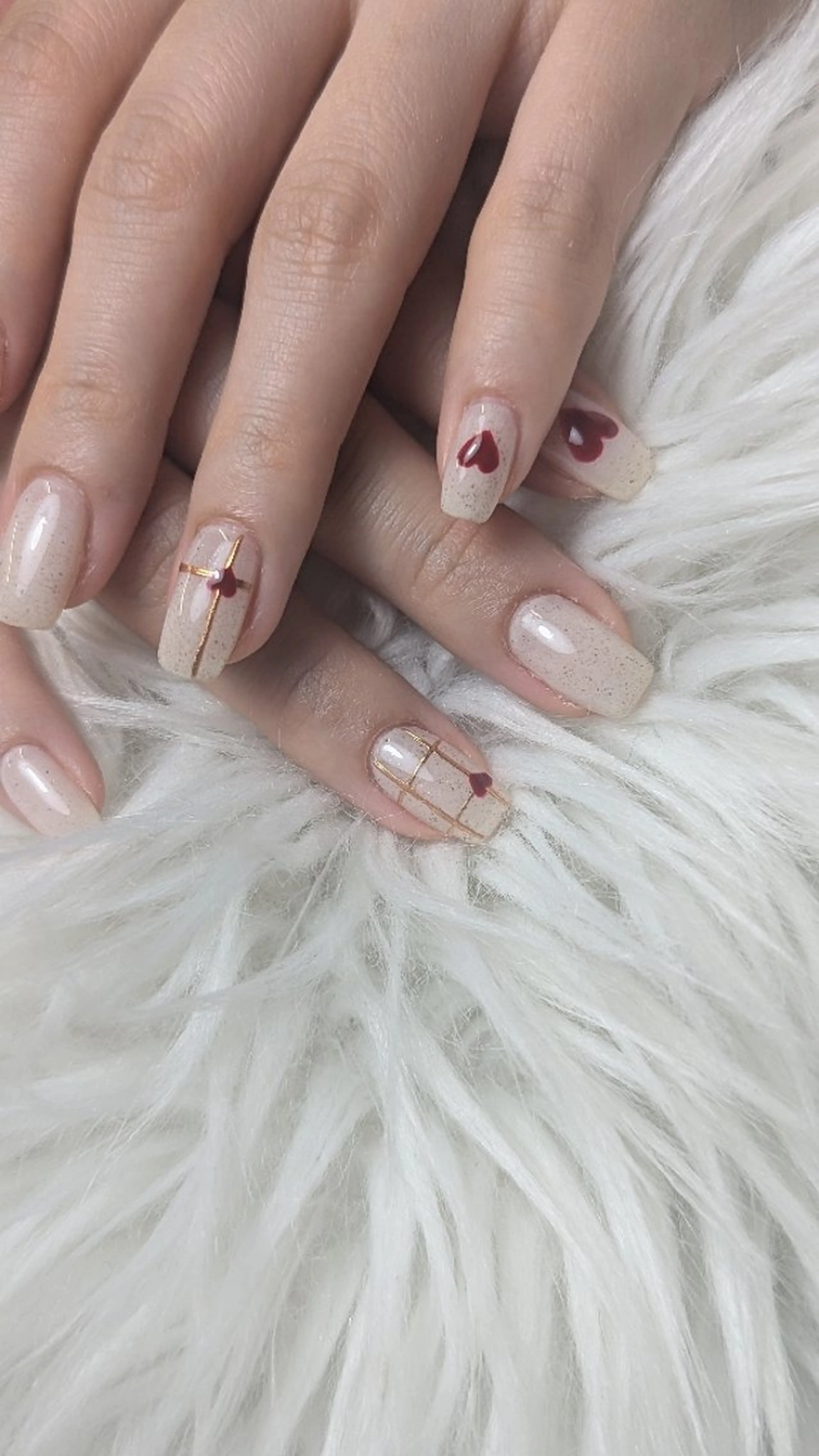 ネイル バレンタイン ハンドネイル Nail SIRANGANAのネイルデザイン