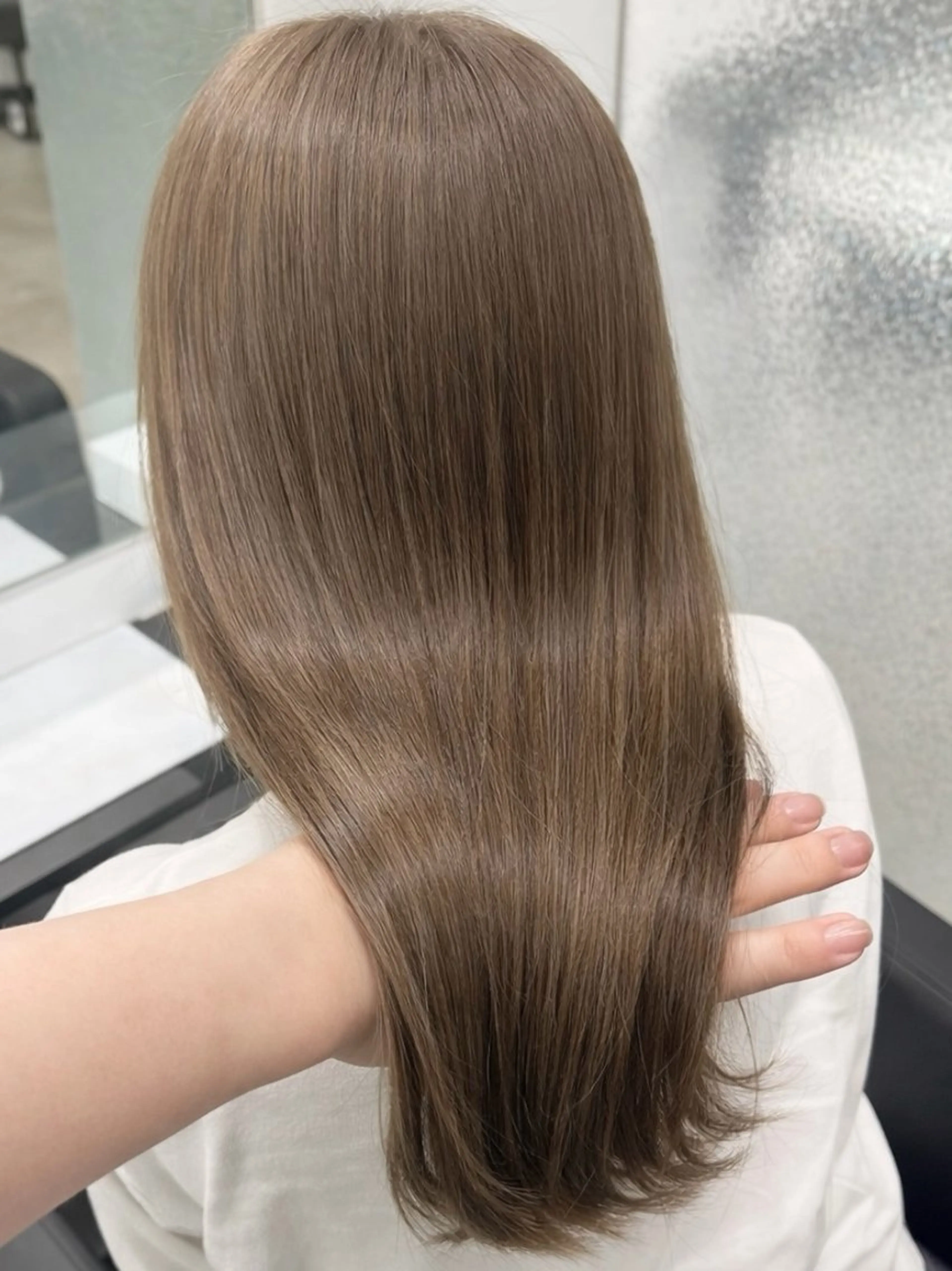 カラー ベージュカラー ブラウンカラー ヘアカラー トリートメント 《ブリーチ/赤み消し /髪質改善》若松良樹のヘアスタイル