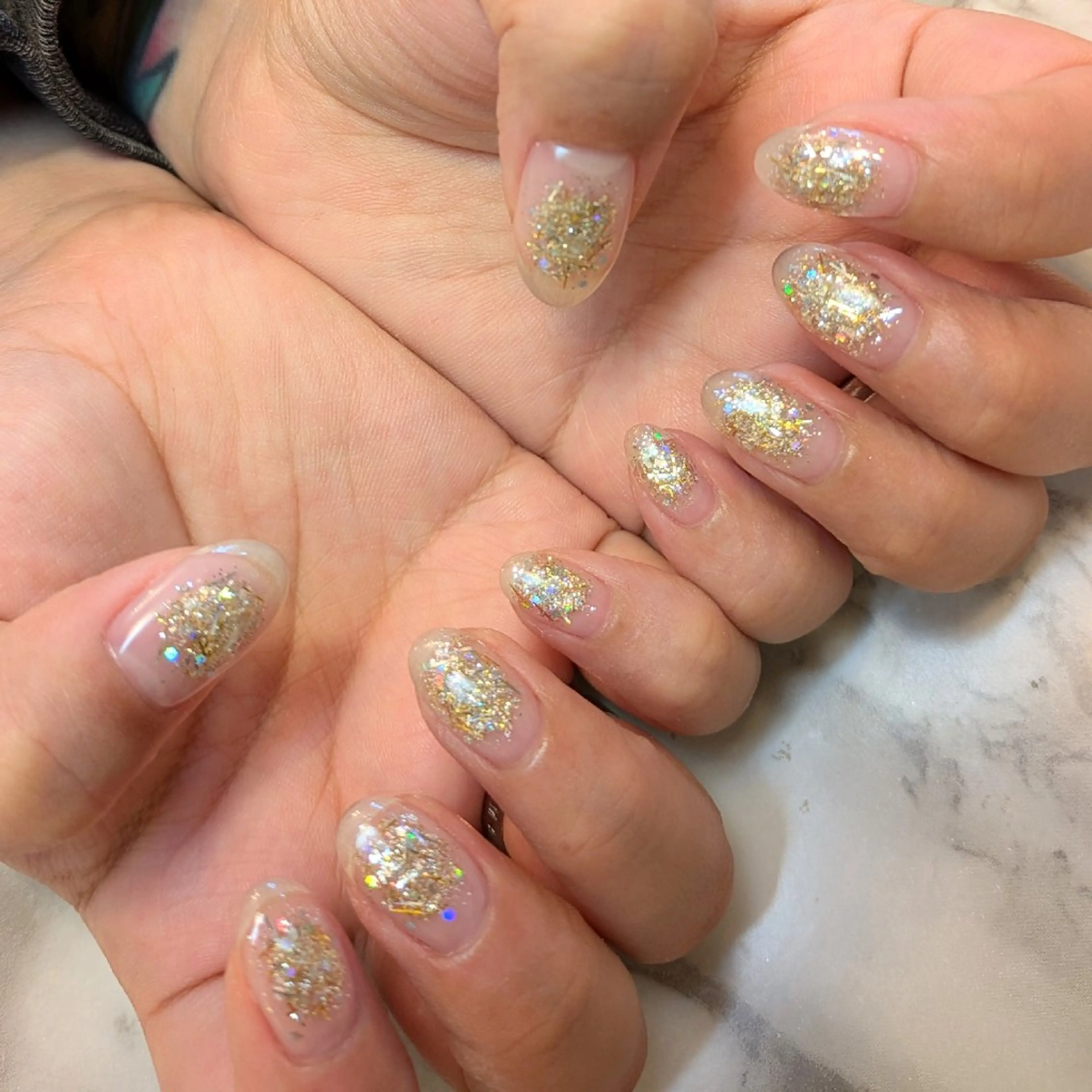 ネイル ラメ(グリッター) ジェヌインネイル 河内のネイルデザイン