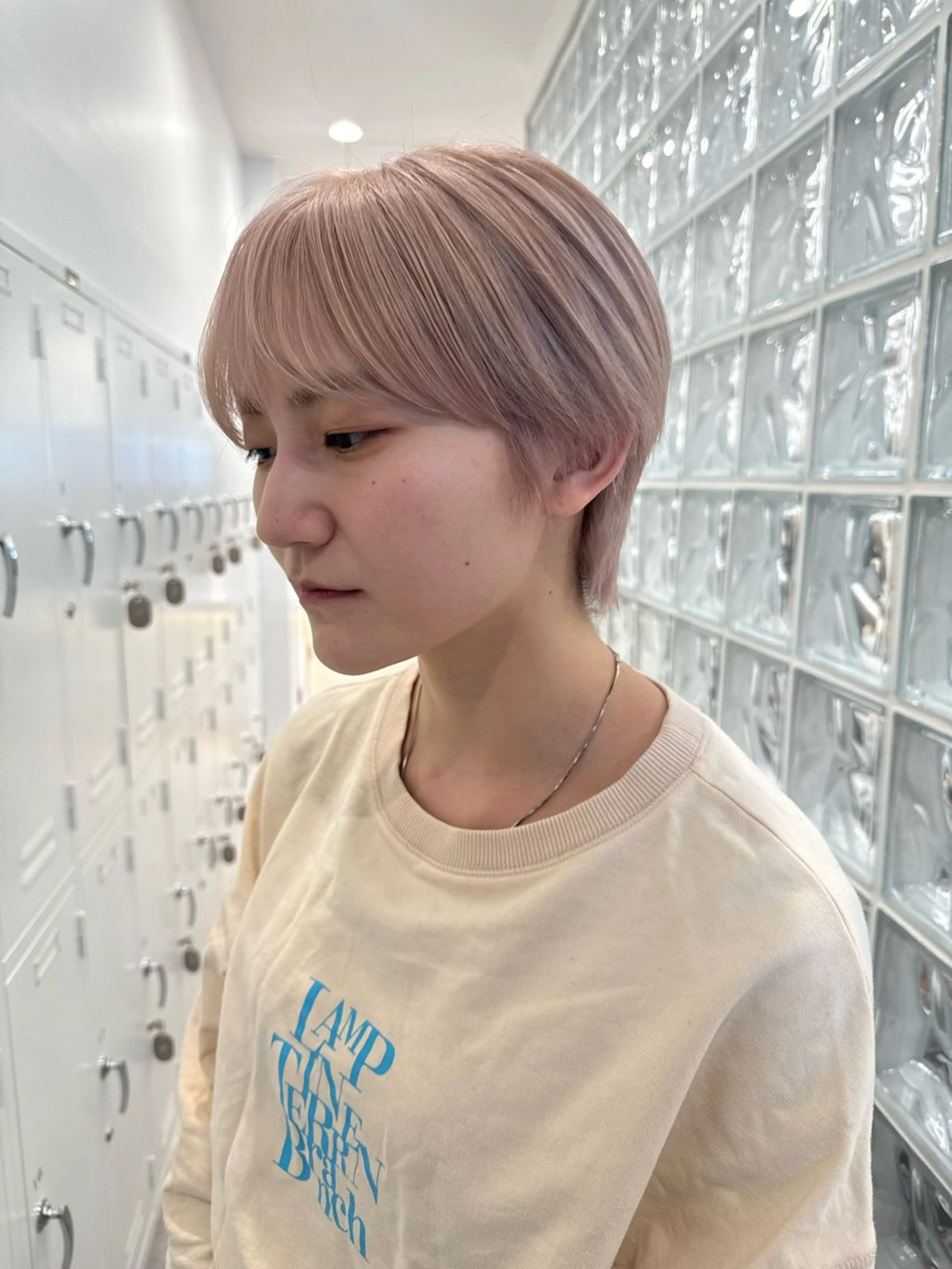 ショート ミルクティーベージュ /ボブ/あげは🎀のヘアスタイル