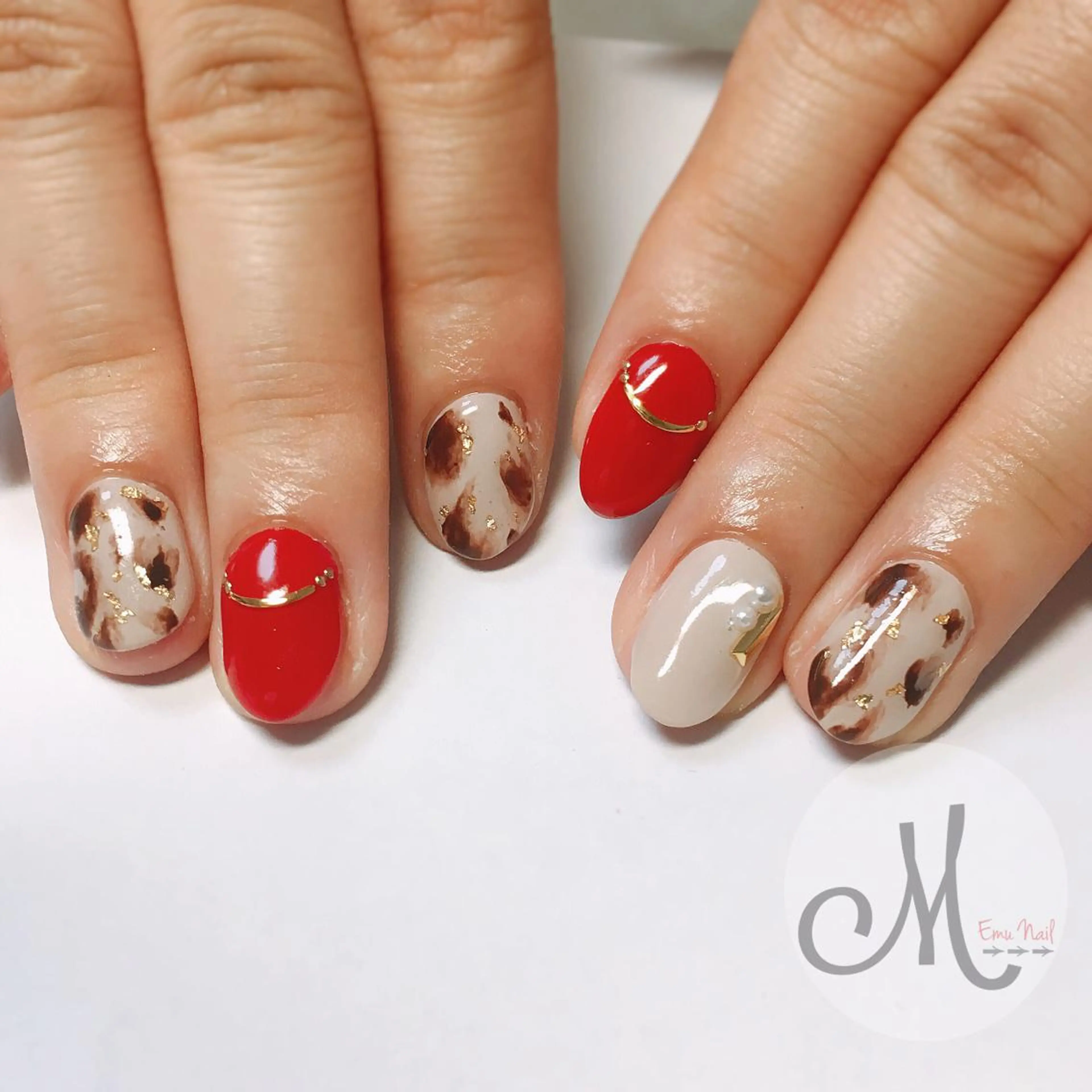 ネイル ハンドネイル Emu Nailのネイルデザイン