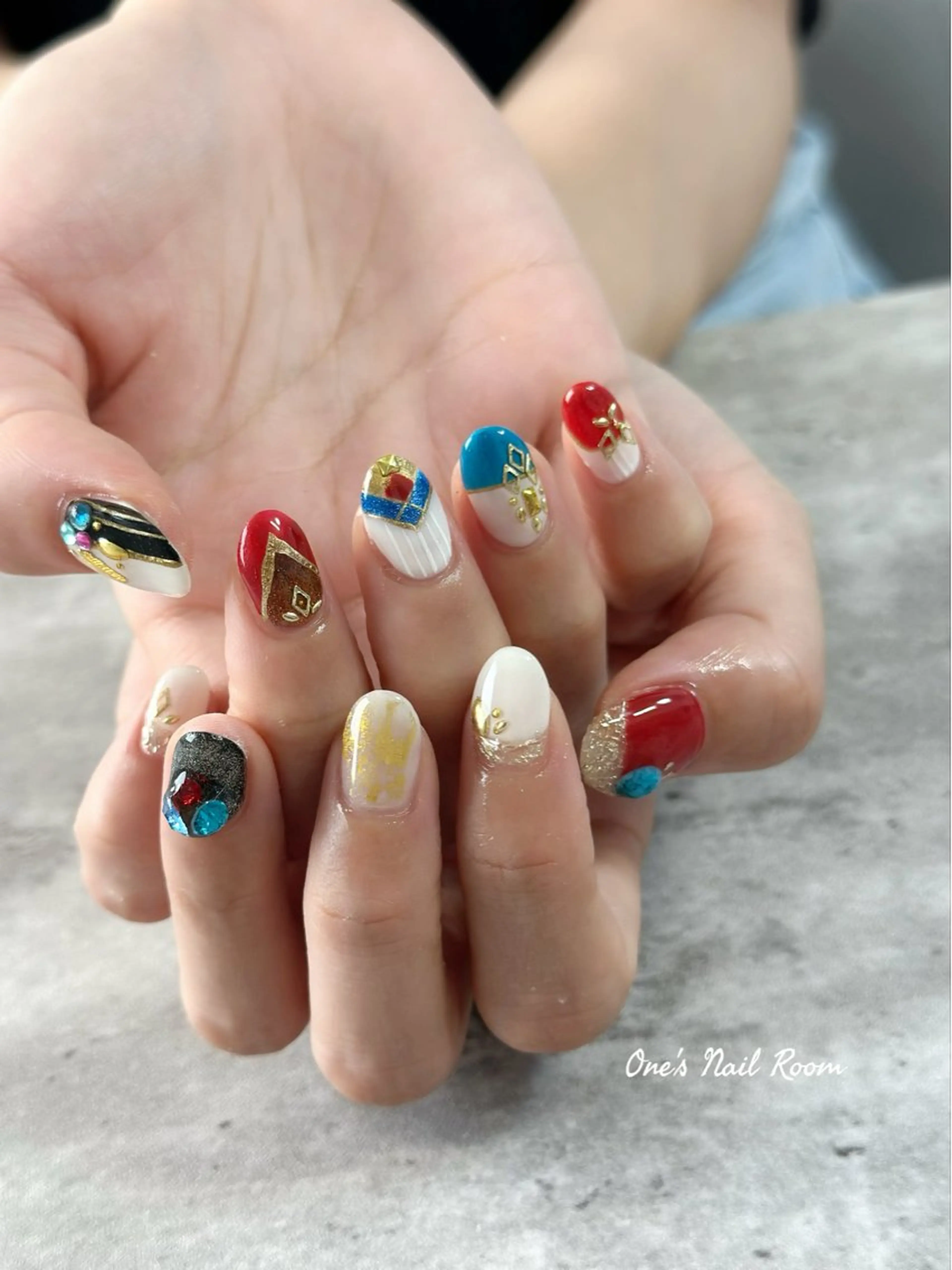 ネイル ハンドネイル One's Nail Roomのネイルデザイン