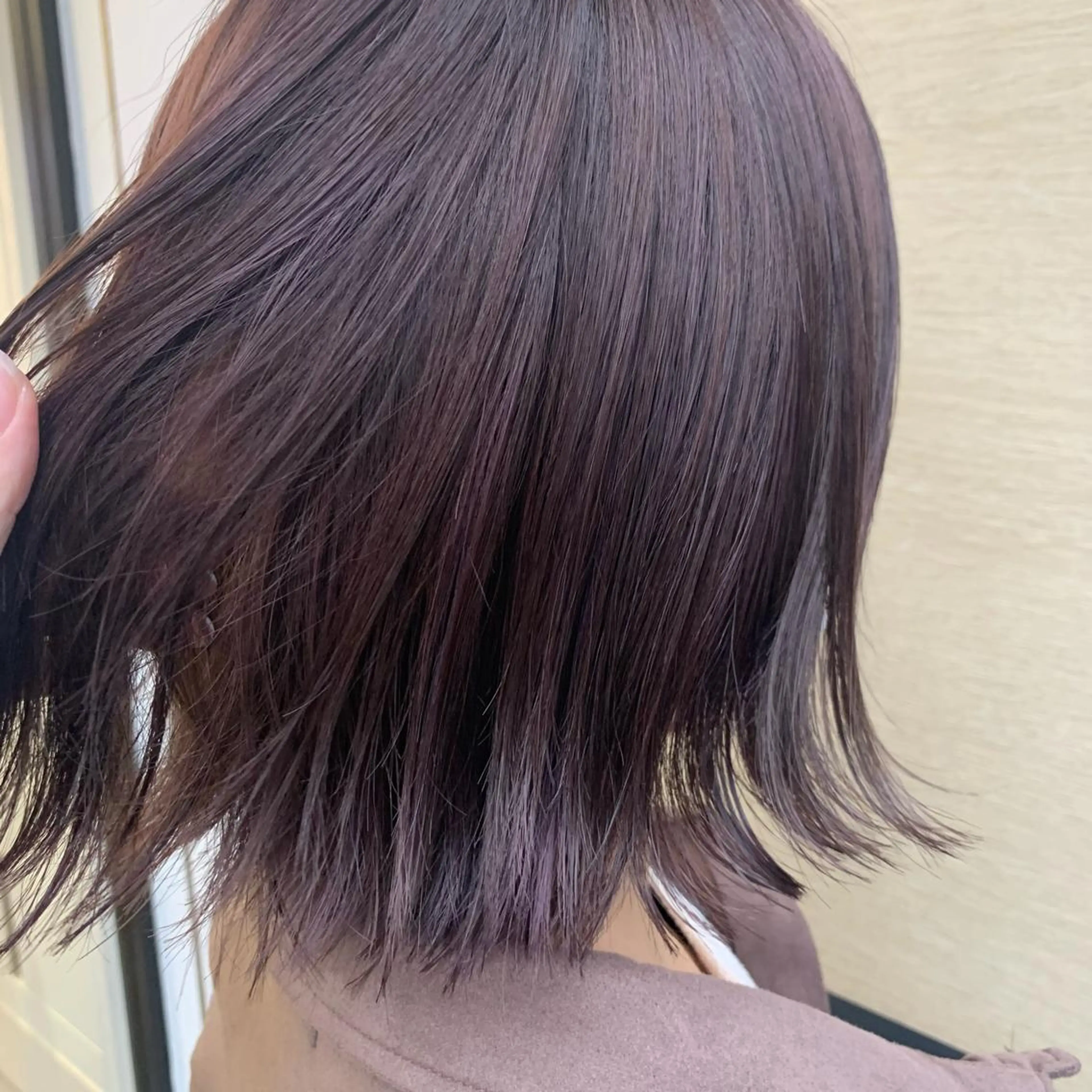ミディアム カラー ピンクカラー ピンクパープル パープルカラー ヘアカラー トリートメント ウスイ ハルカのヘアスタイル