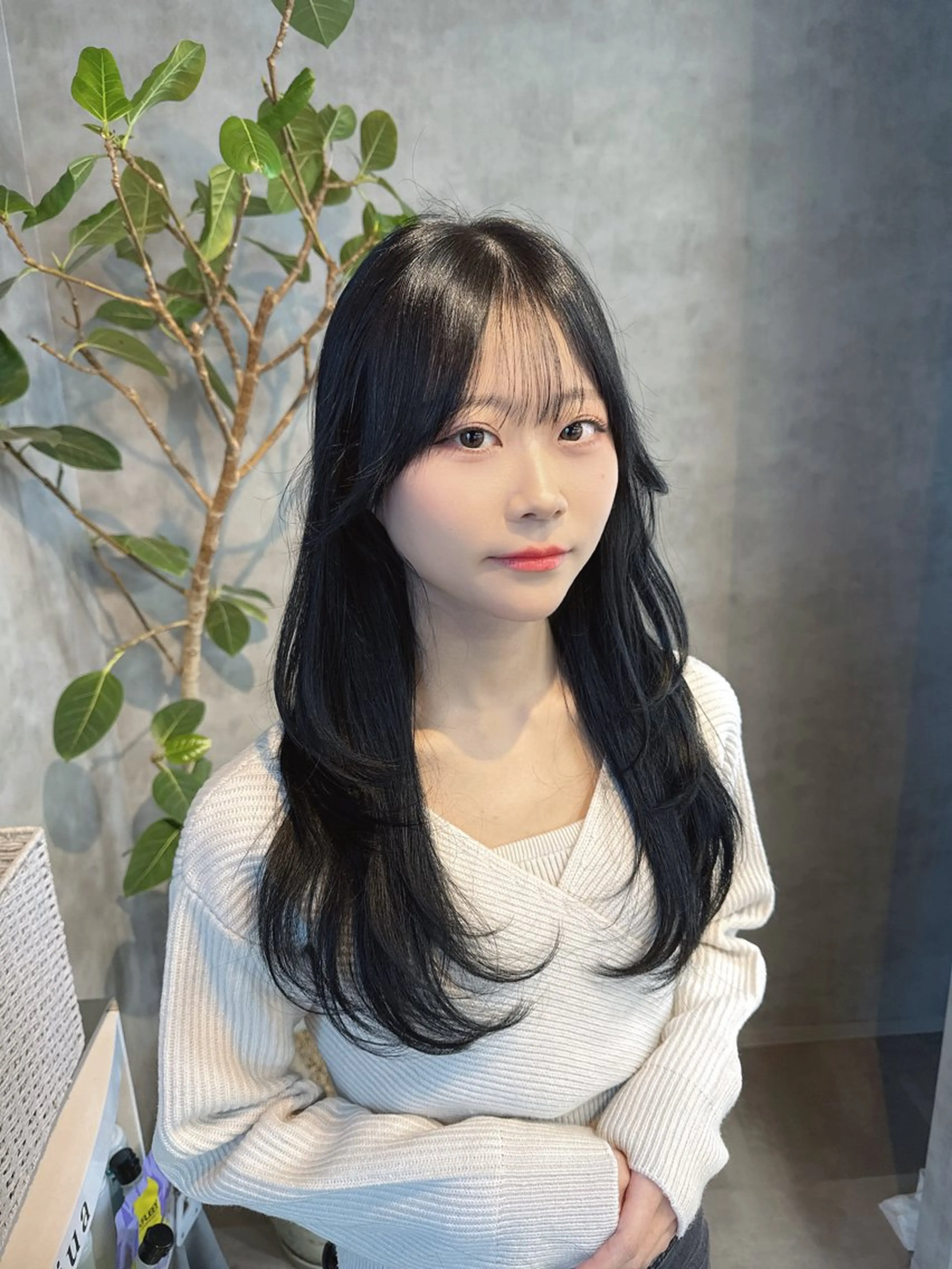ロング カラー ヘアアレンジ カット ヘアカラー トリートメント ヘアセット レイヤー×透明感カラ ーHAYATOのヘアスタイル