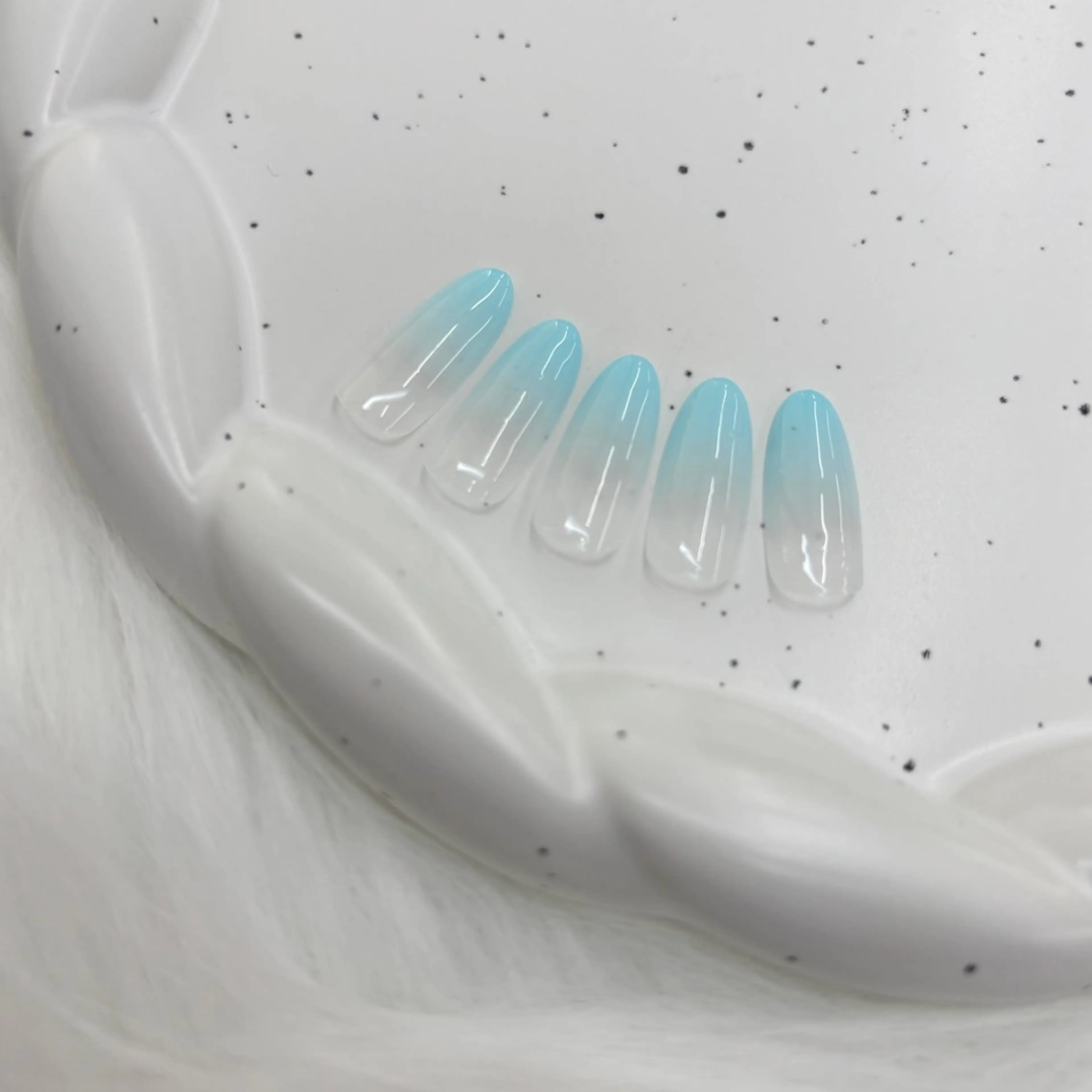 ネイル フェリーチェ瑞江店 浅倉のネイルデザイン