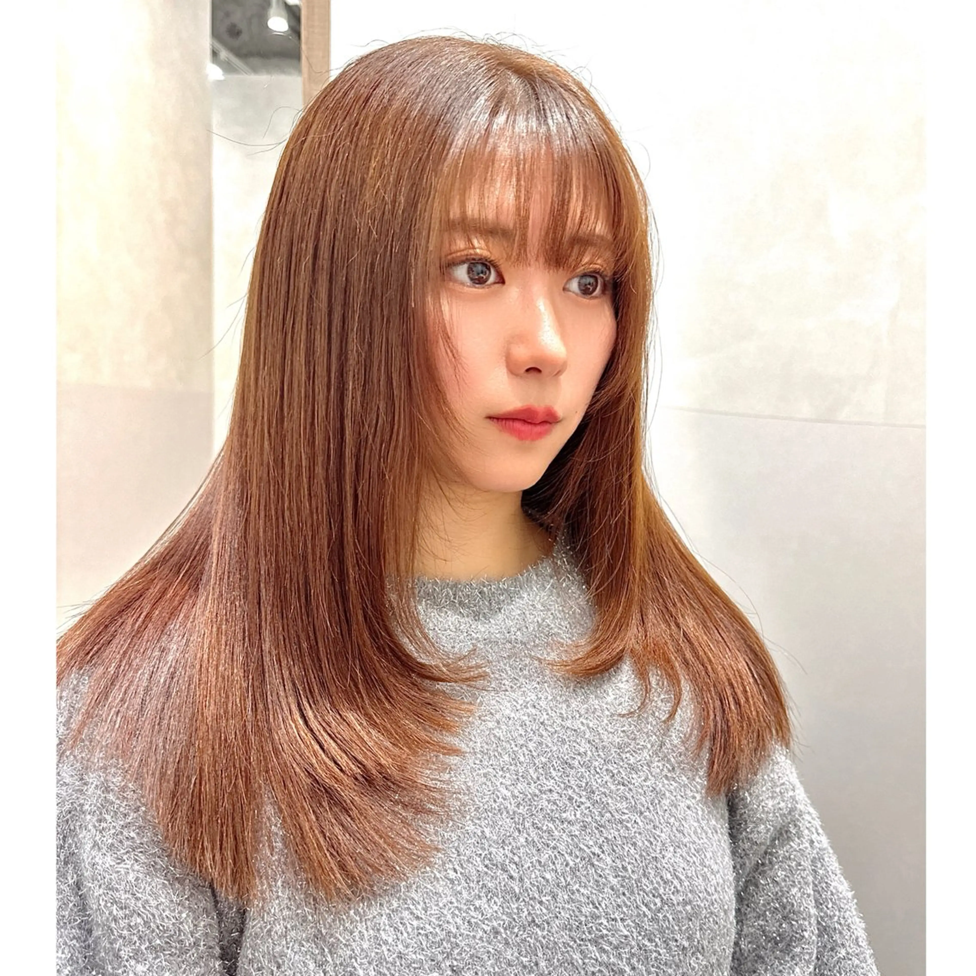 セミロング バイオレットブラウン レイヤーカット 森 隆秀/韓国ヘアのヘアスタイル