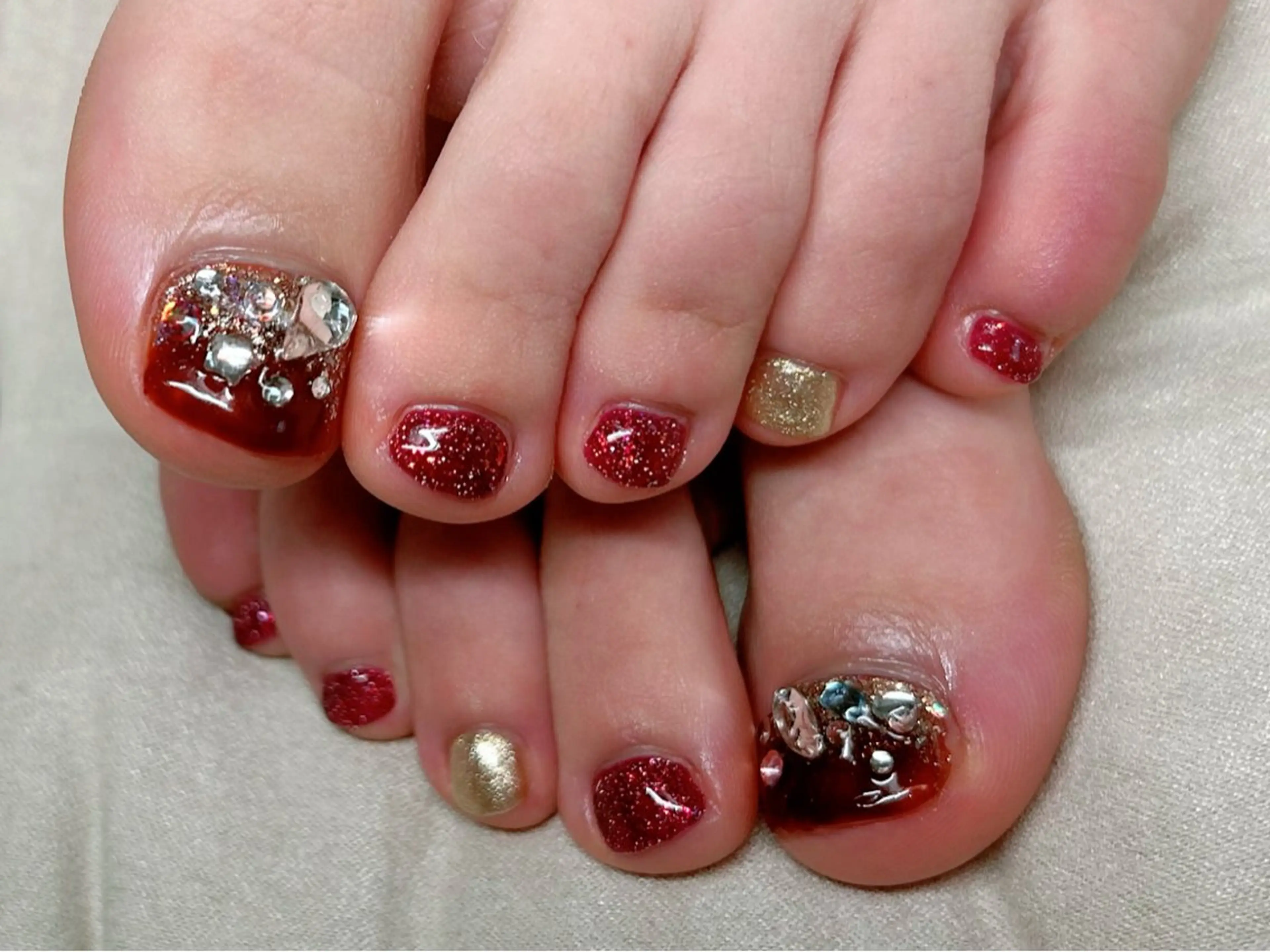 フットネイル２本アート✨の写真