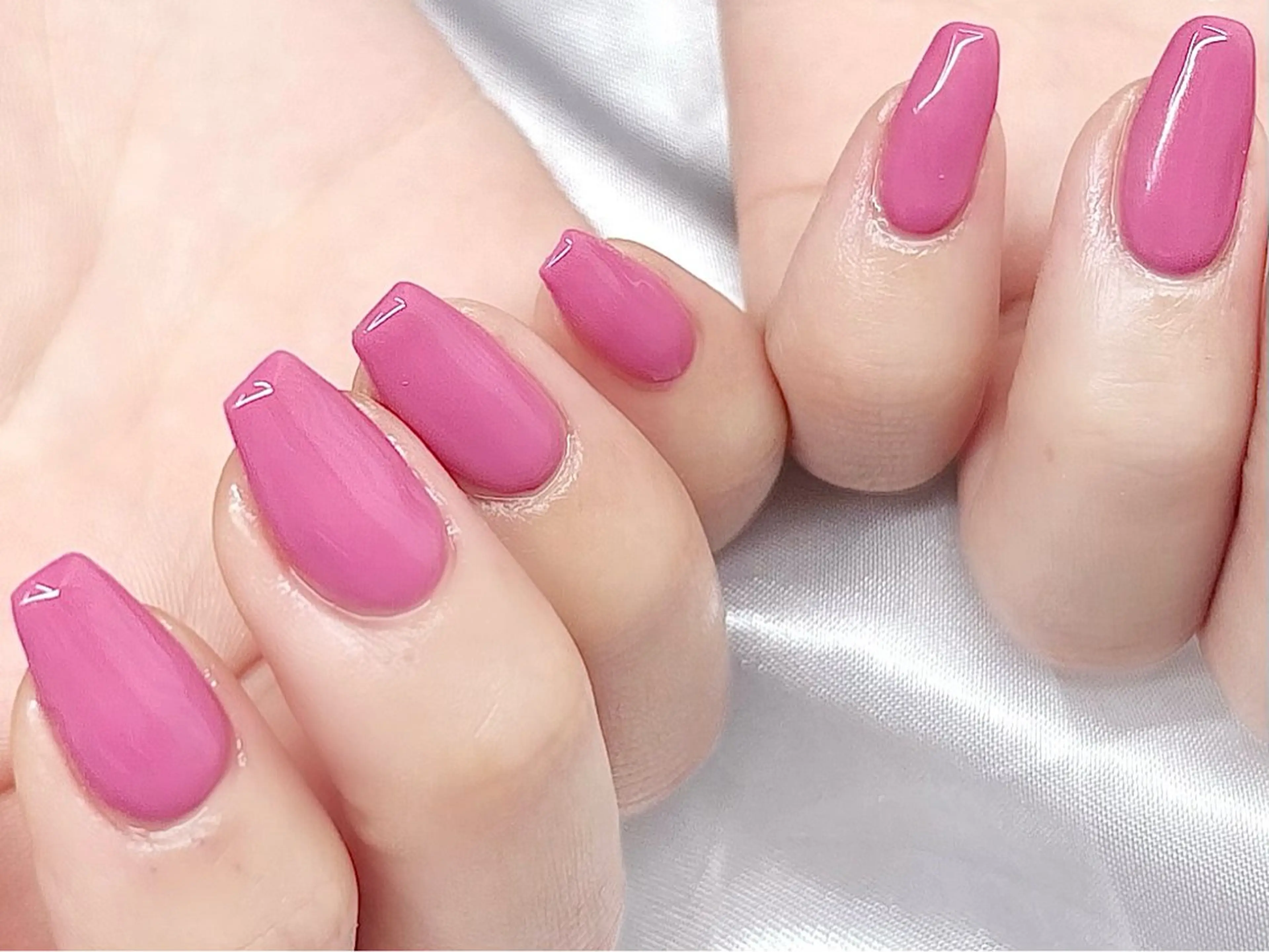 ネイル Regene ARAKIのネイルデザイン