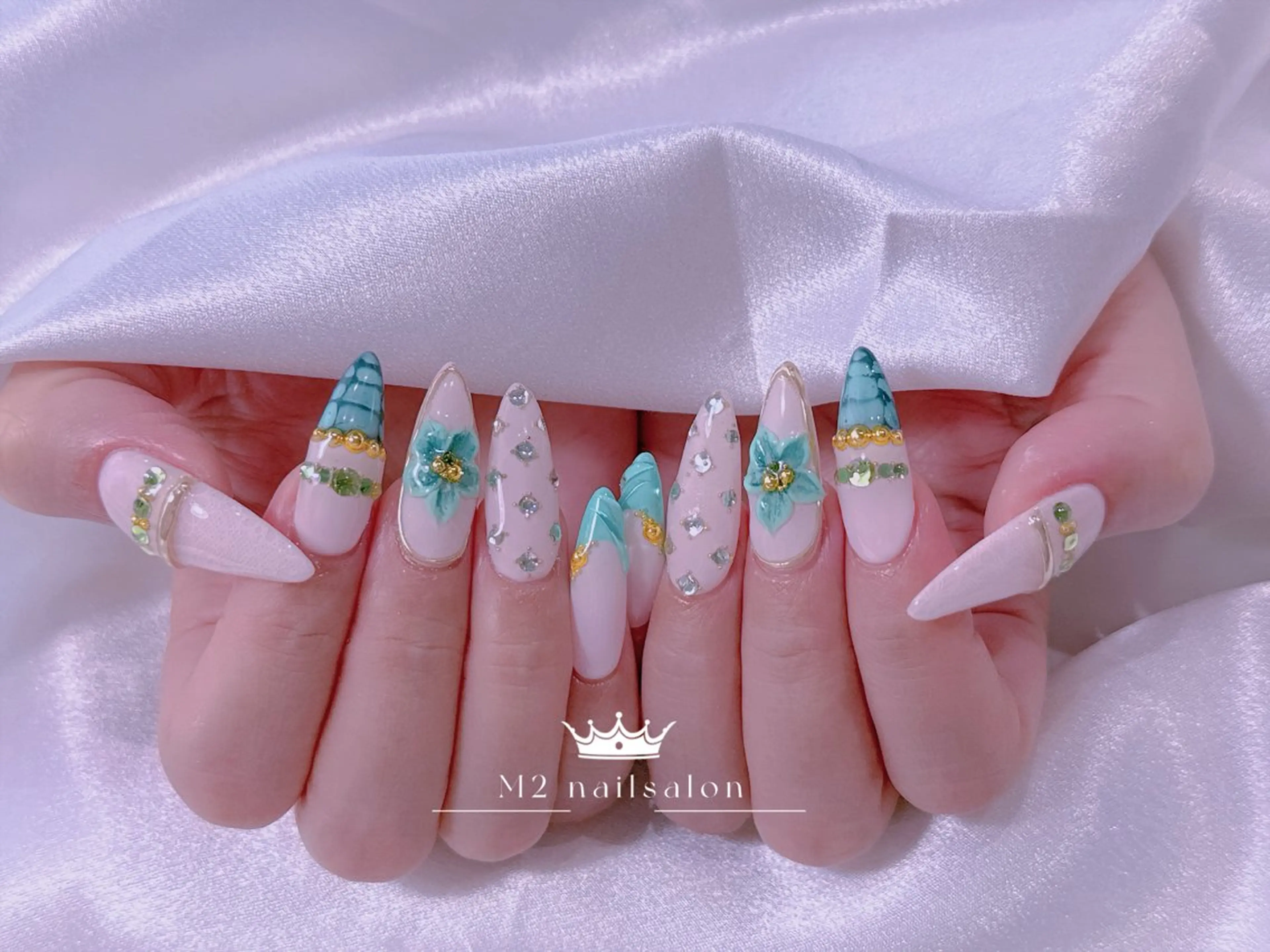 ネイル ハンドネイル 長さだし専門店 M2　rikaのネイルデザイン