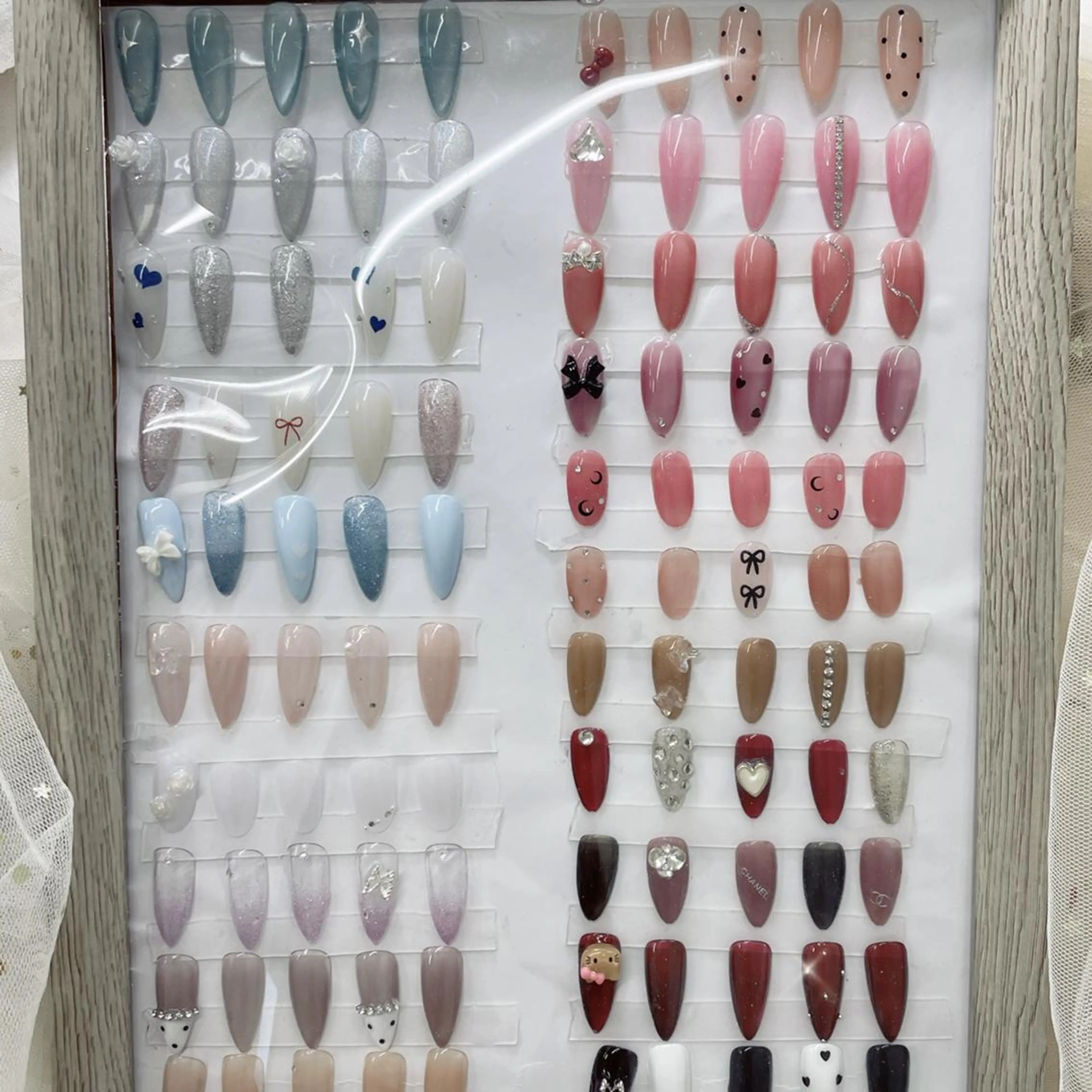 ネイル 定額デザインネイル queensのネイルデザイン