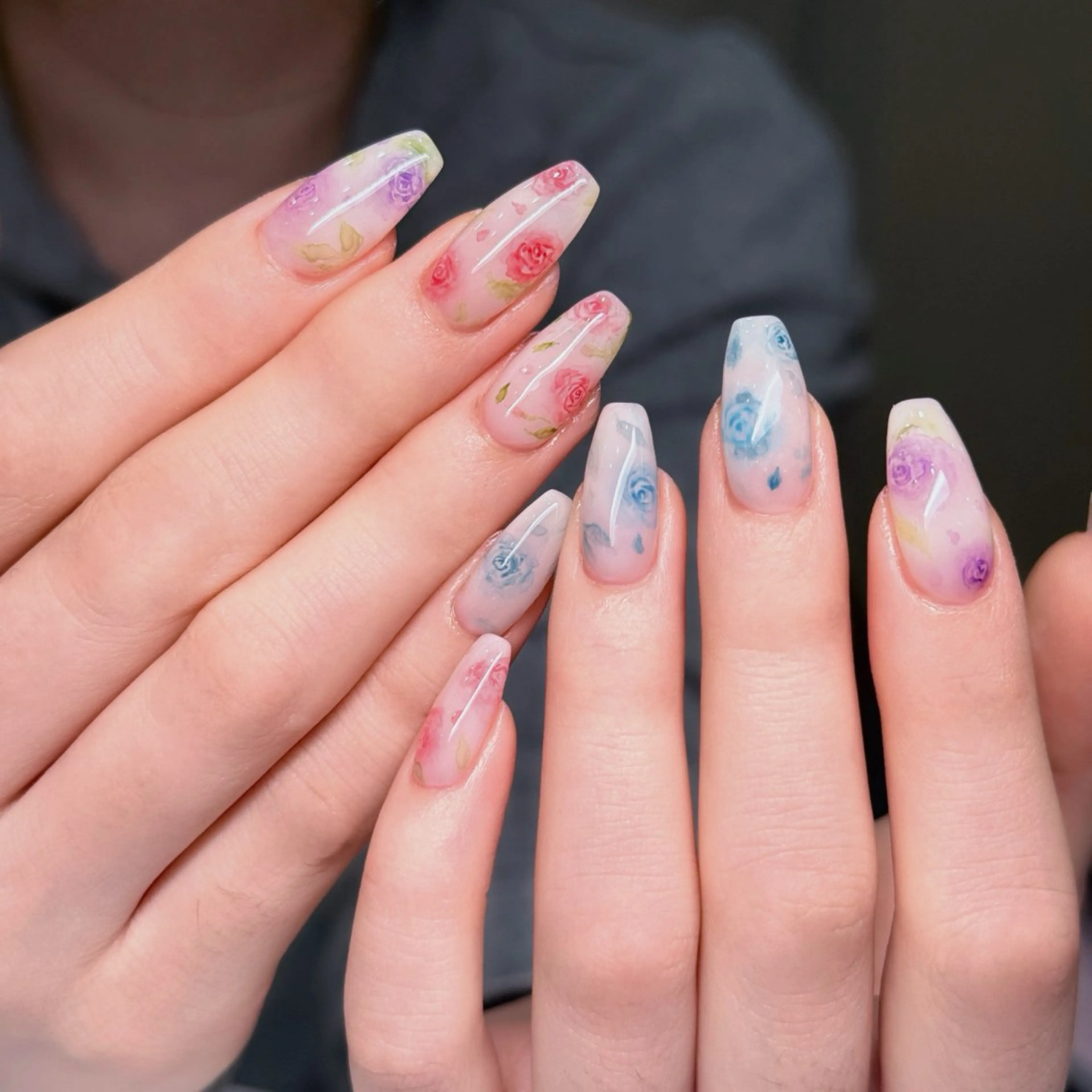 ネイル オーロラネイル ブルー チークネイル フットネイル フレンチネイル ハンドネイル JAN 168 池袋のネイルデザイン