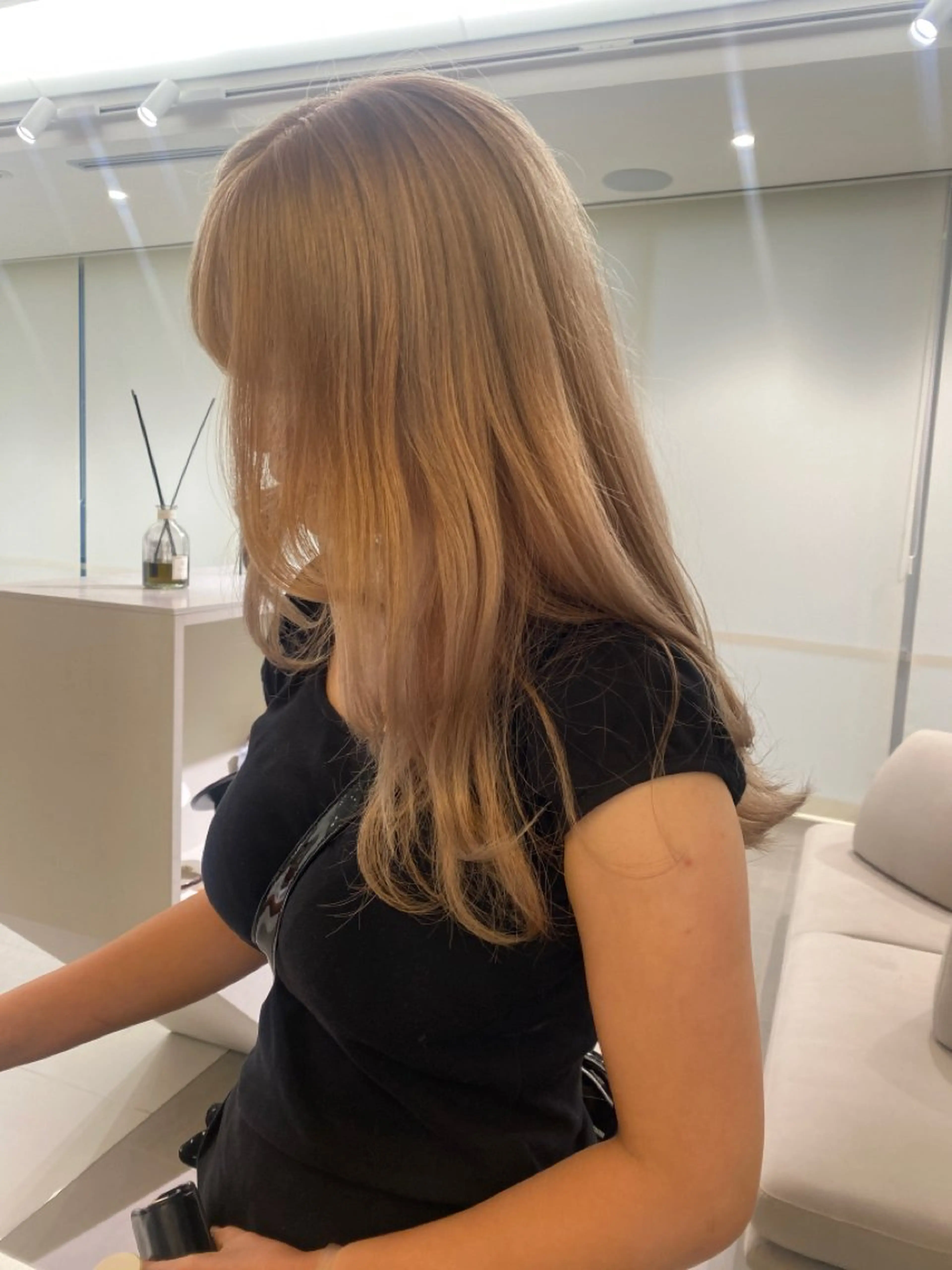 ロング カラー ベージュカラー ブリーチ 透明感カラー ダブルカラー ピンクカラー ヘアカラー 高発色ブリーチ/ ハイレイヤー🪽aiのヘアスタイル