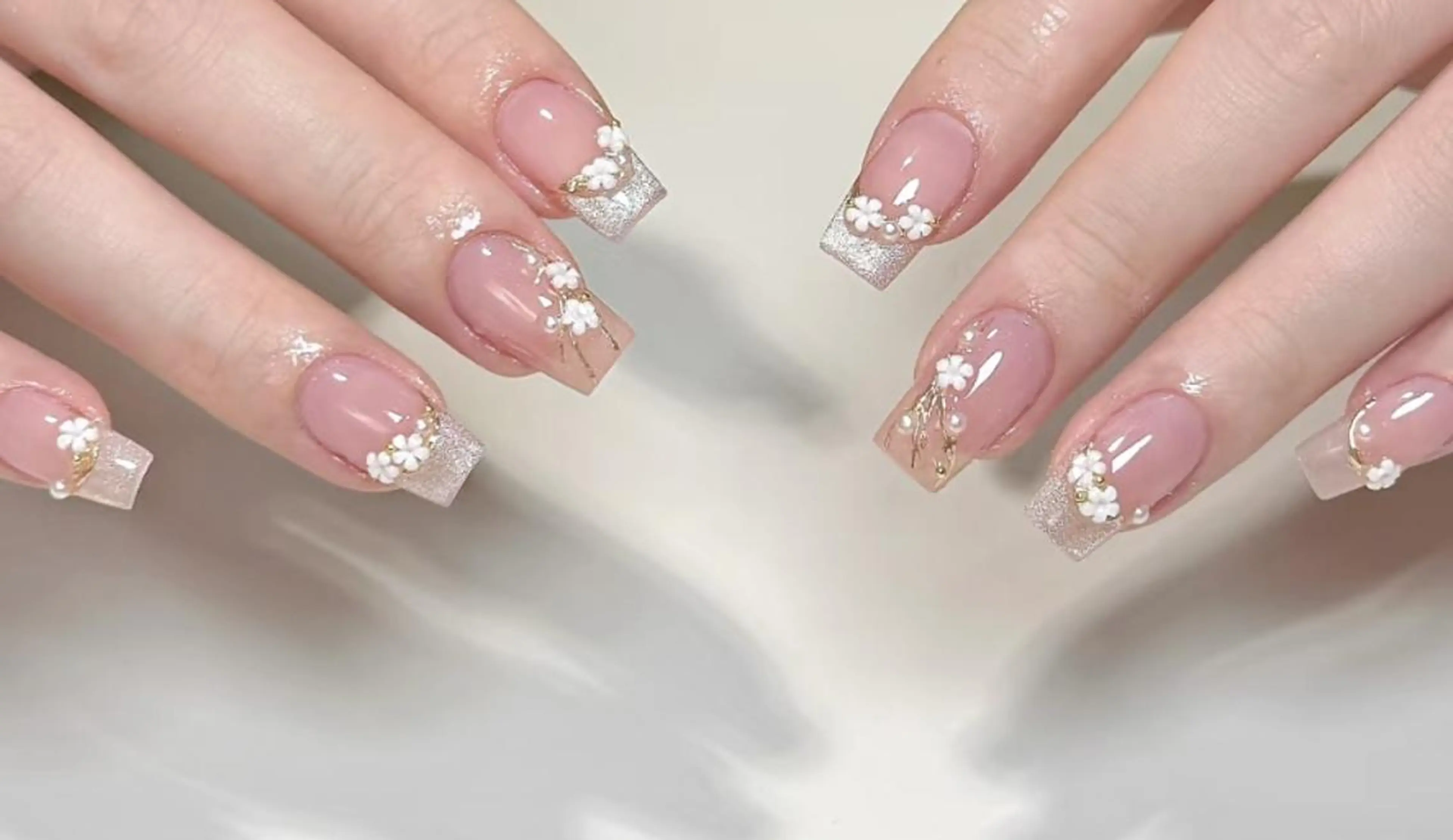 ネイル ハンドネイル エリ🫧 nail池袋東口のネイルデザイン