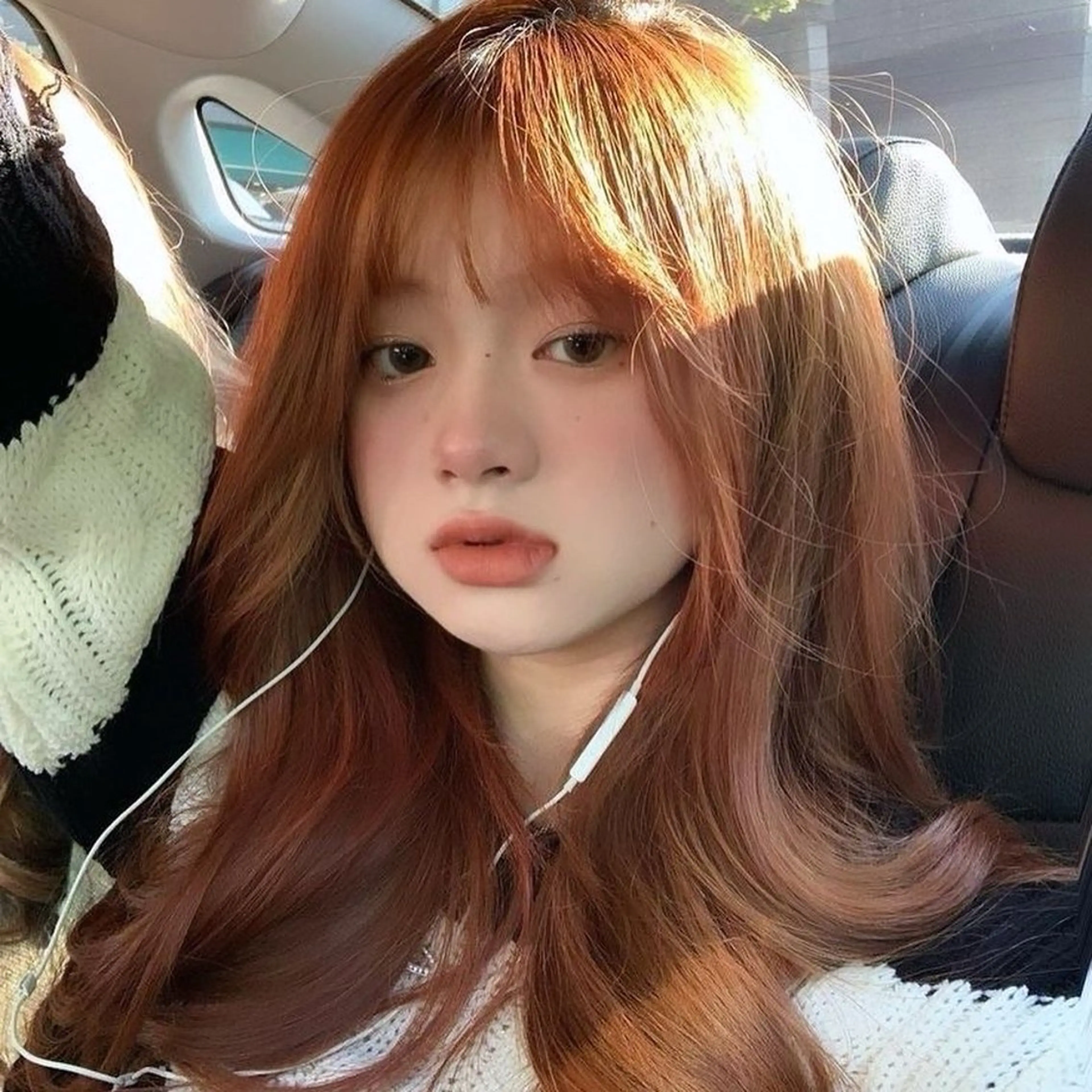 ロング カット ヘアカラー 韓国ヘア🇰🇷 YURIYAのヘアスタイル